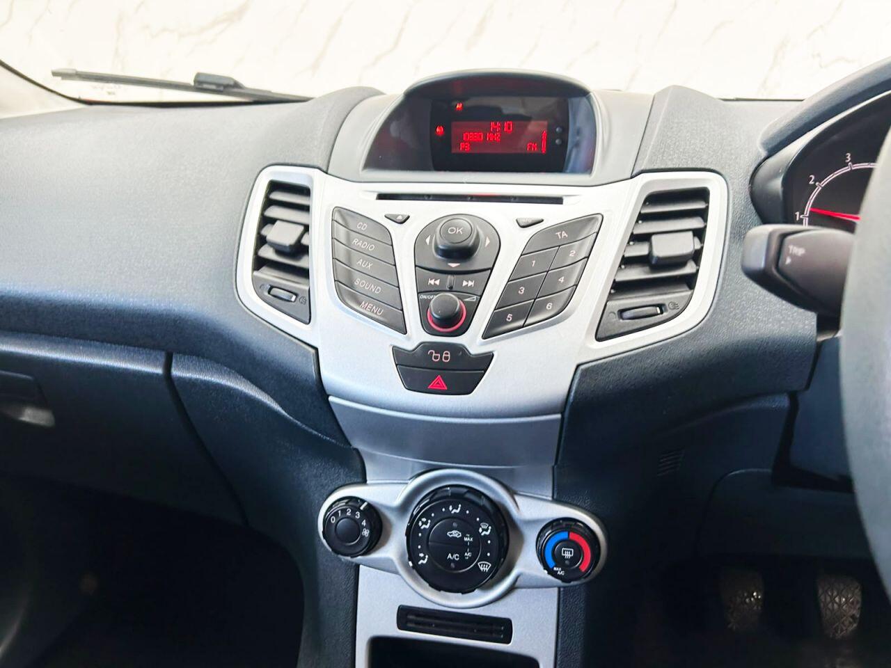 Ford Fiesta view 15