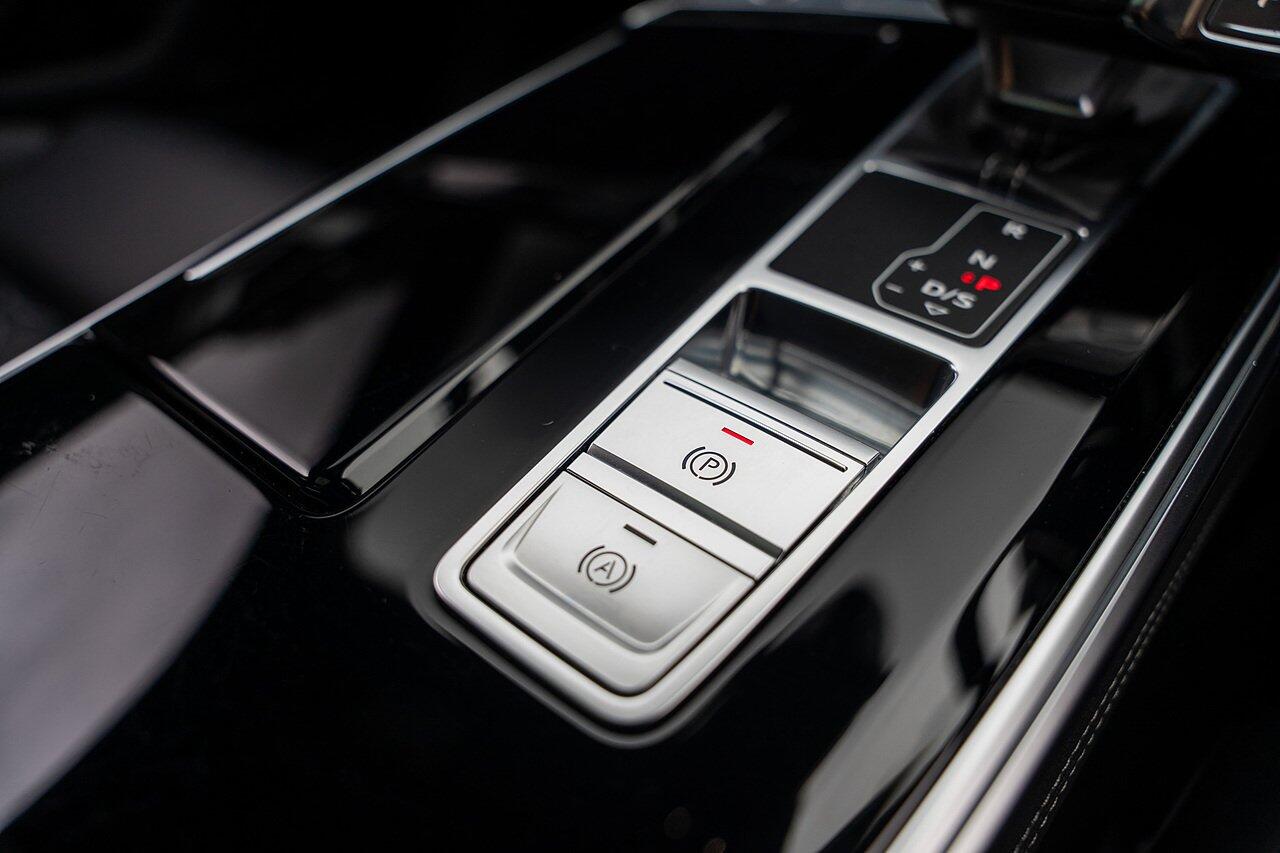 Audi RS6 view 87