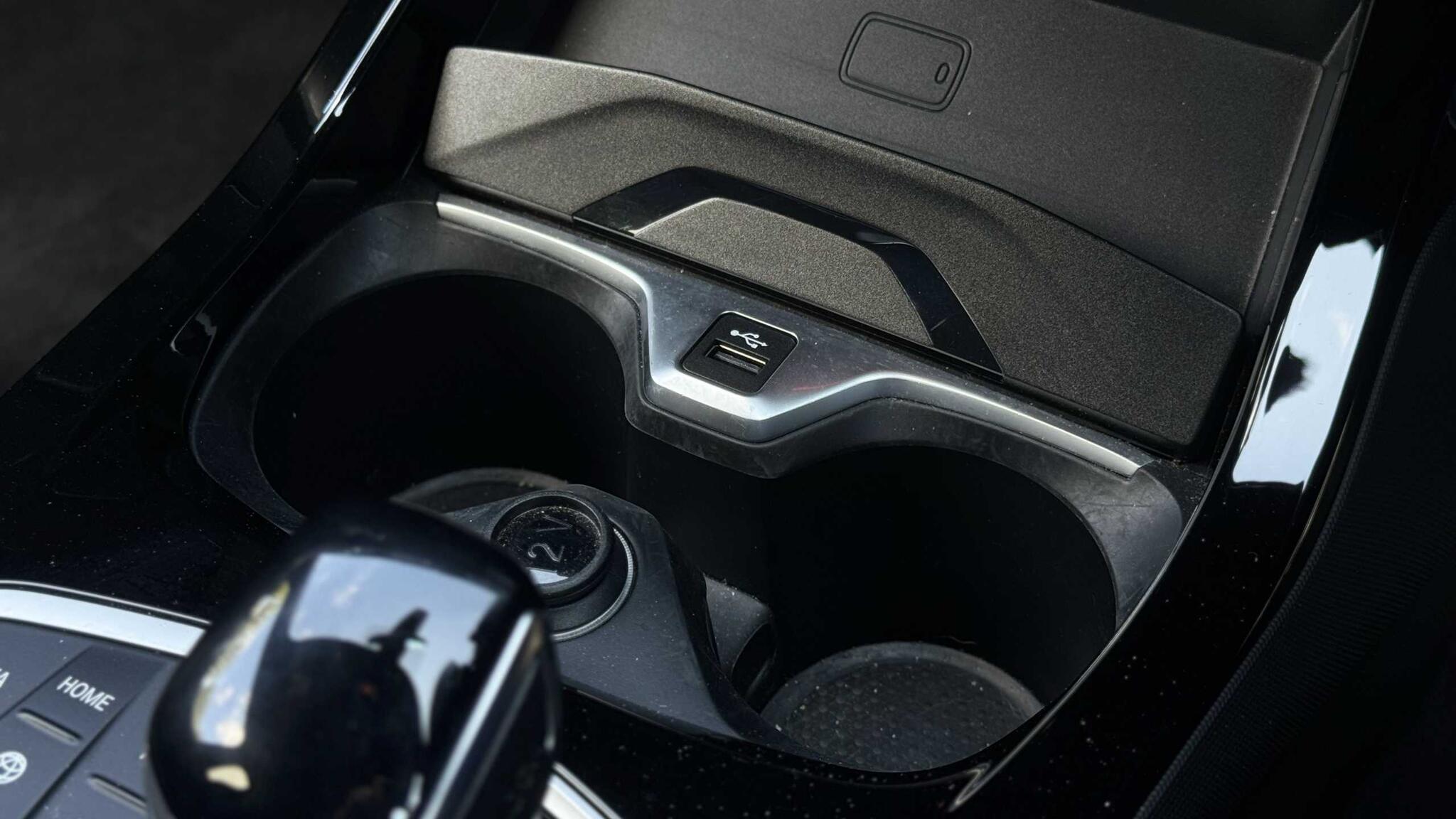 BMW 1 Series view 34