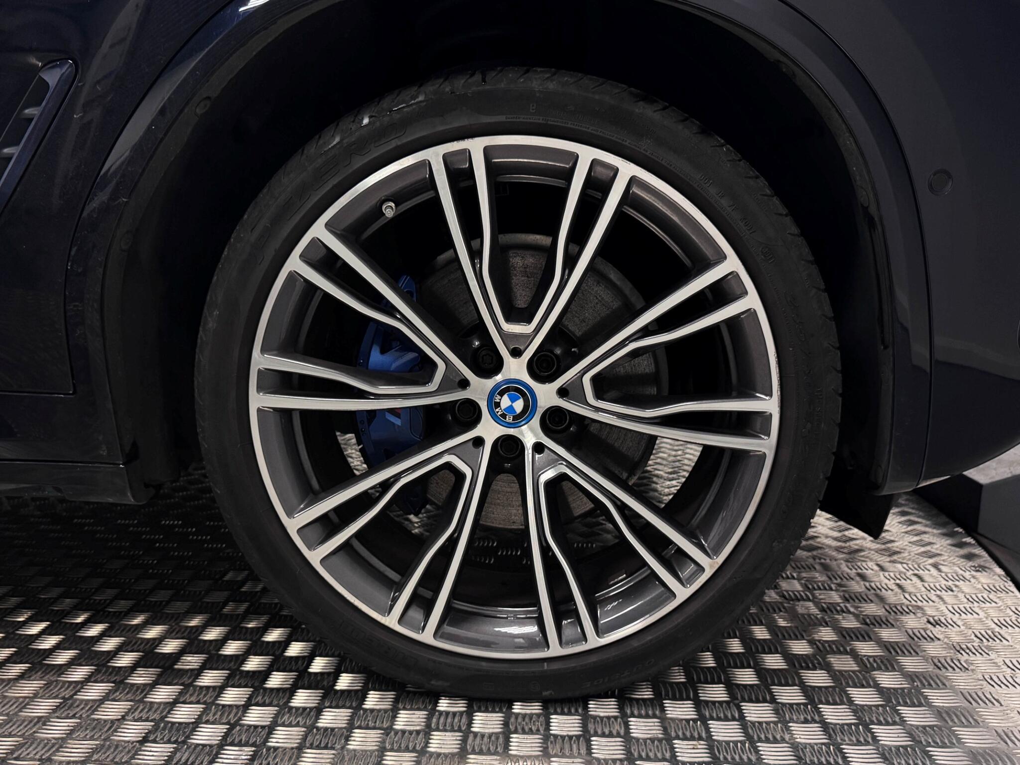 BMW X3 view 72