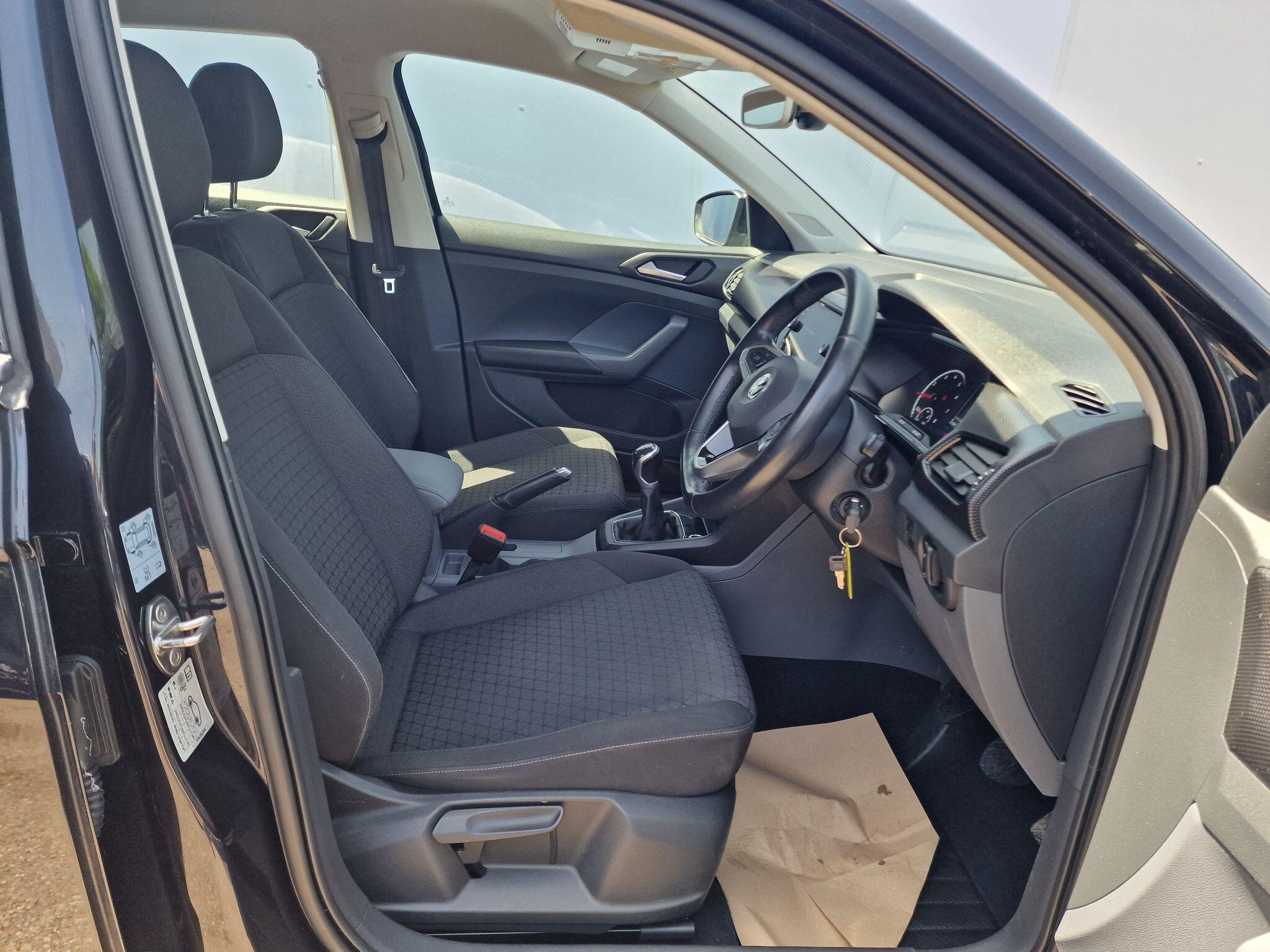 Volkswagen T-Cross view 12