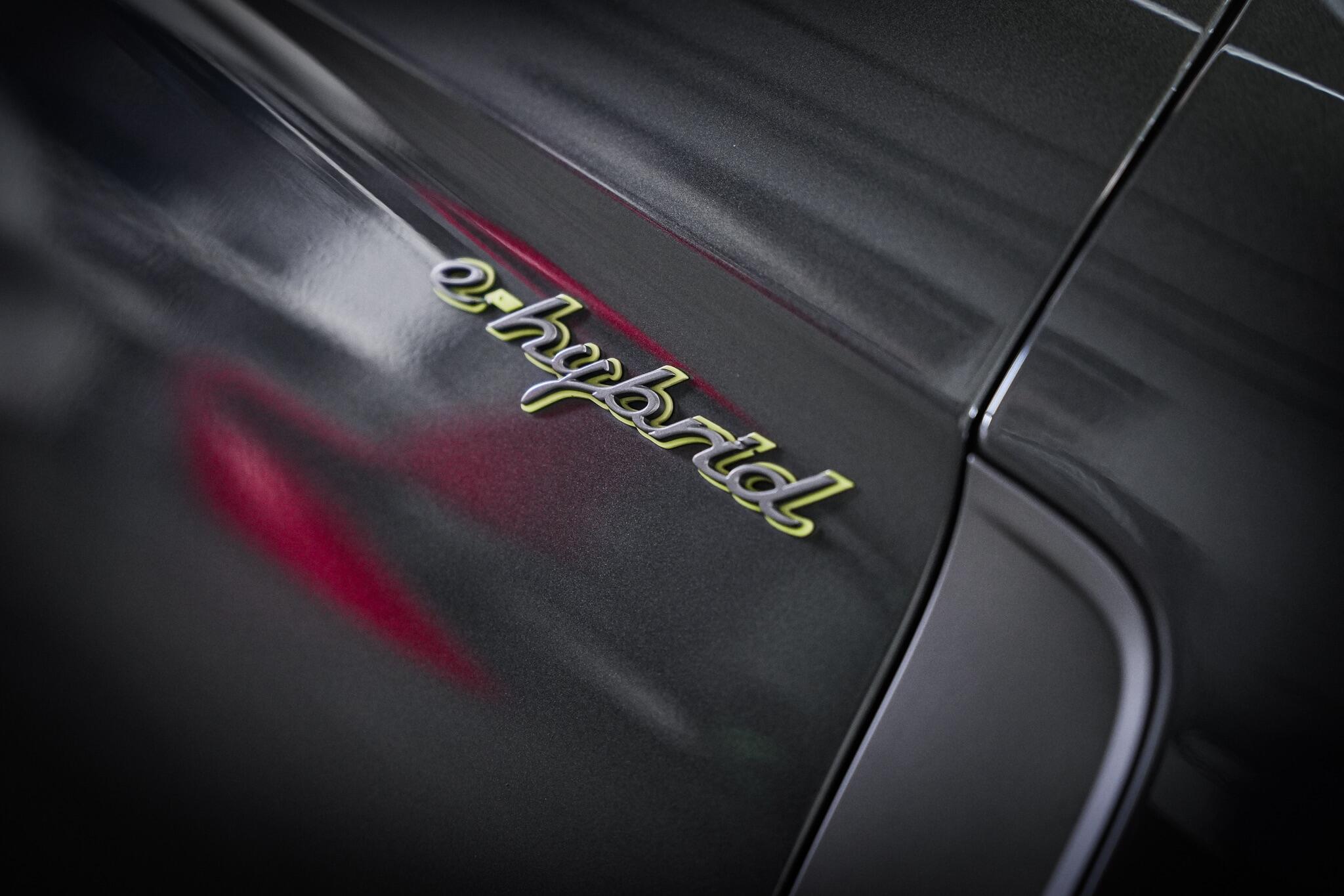 Porsche Panamera view 36