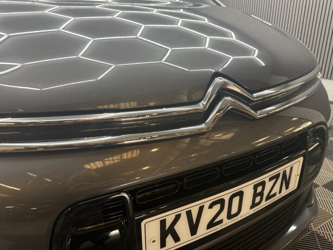 Citroen Grand C4 Spacetourer view 34