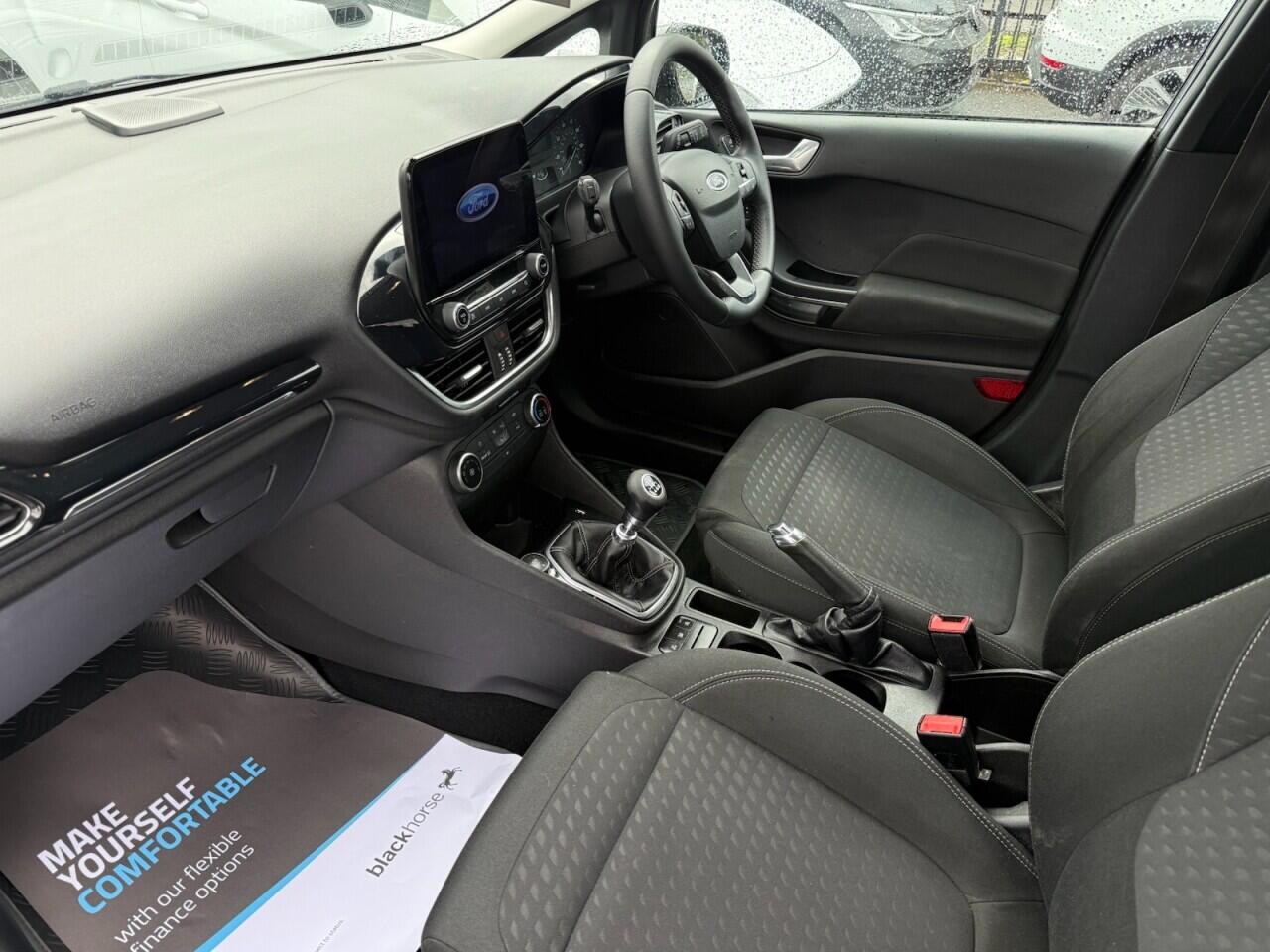 Ford Fiesta view 14