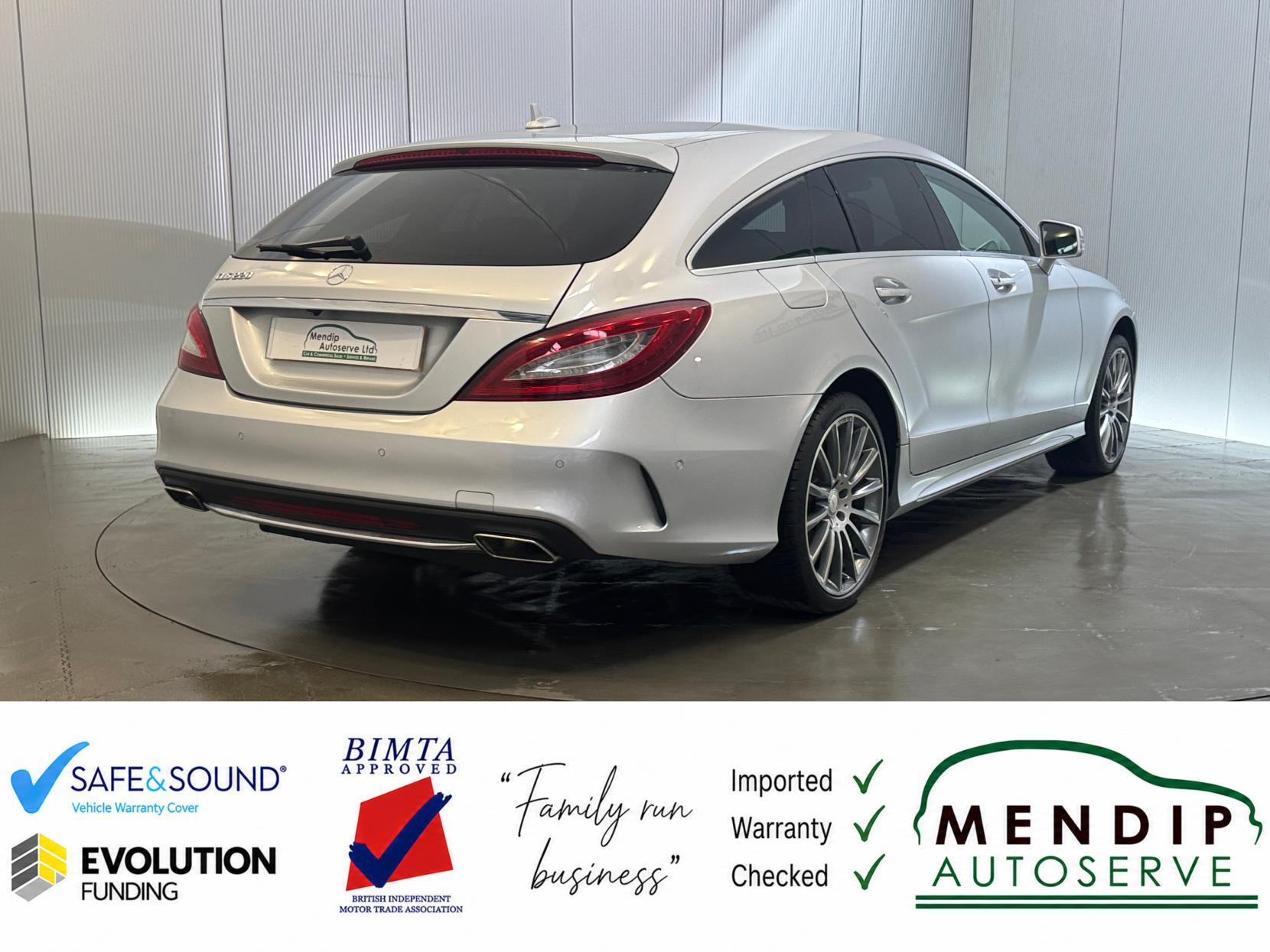 Mercedes-Benz CLS view 23