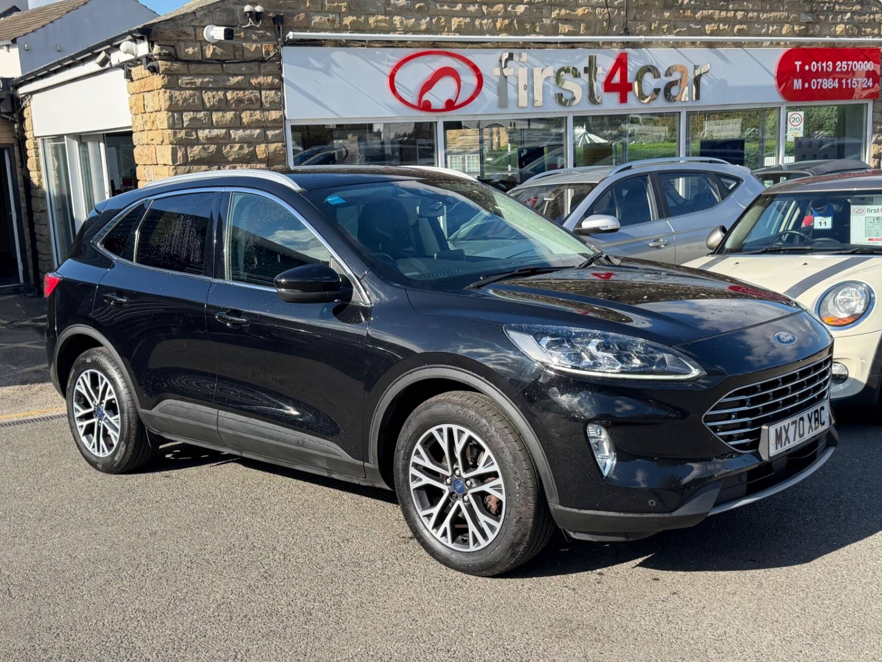 Ford Kuga view 4
