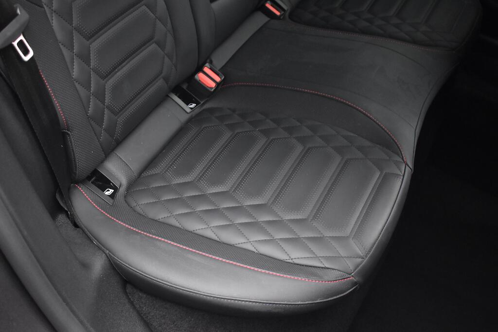 Ford Focus view 33