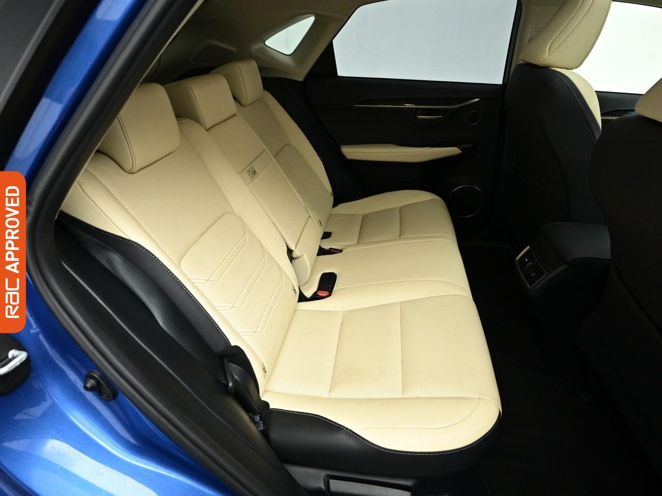 Lexus NX view 13