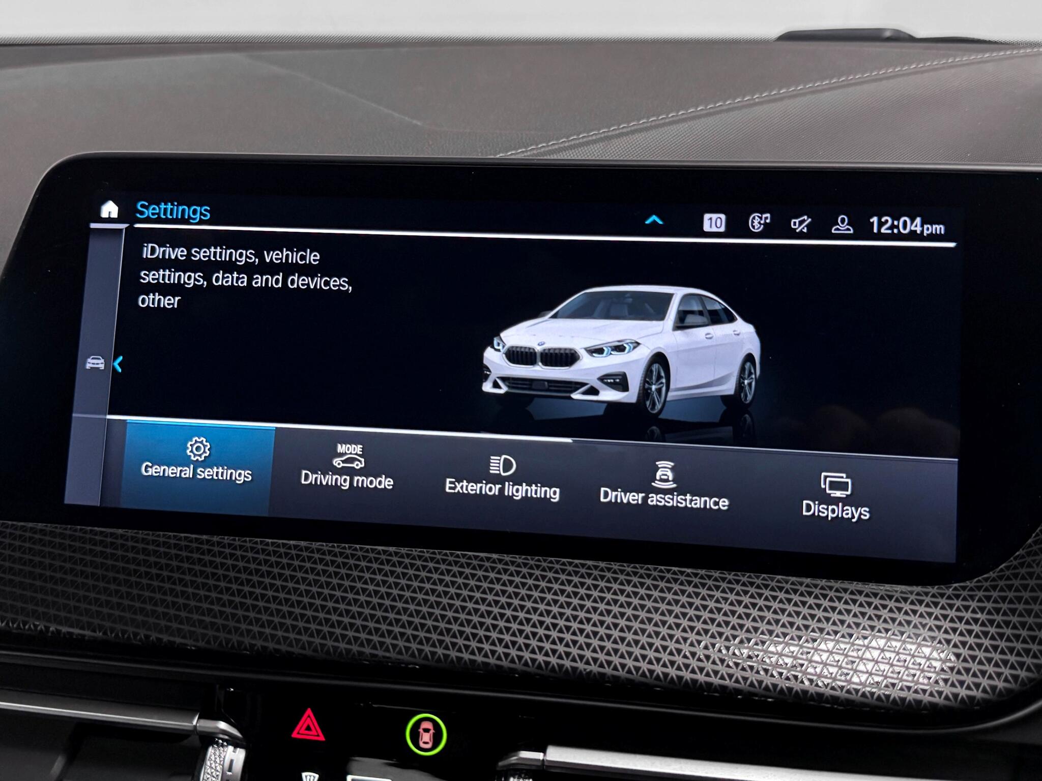 BMW 2 Series view 44