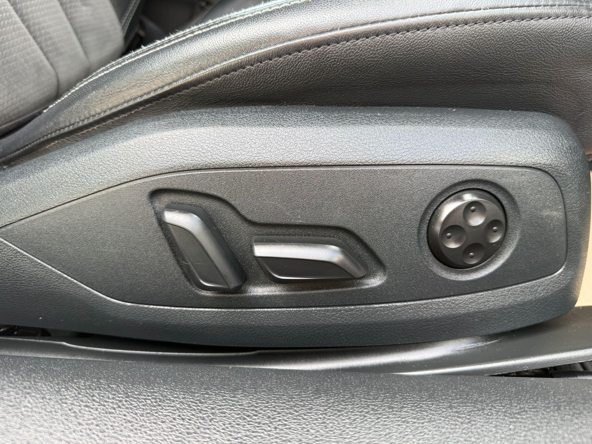 Audi A5 view 38