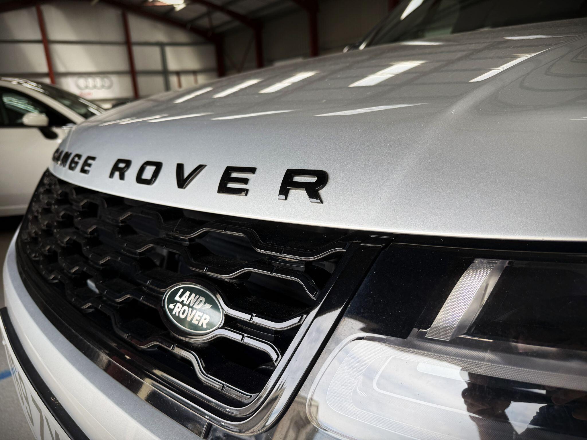 Land Rover Range Rover Sport view 16