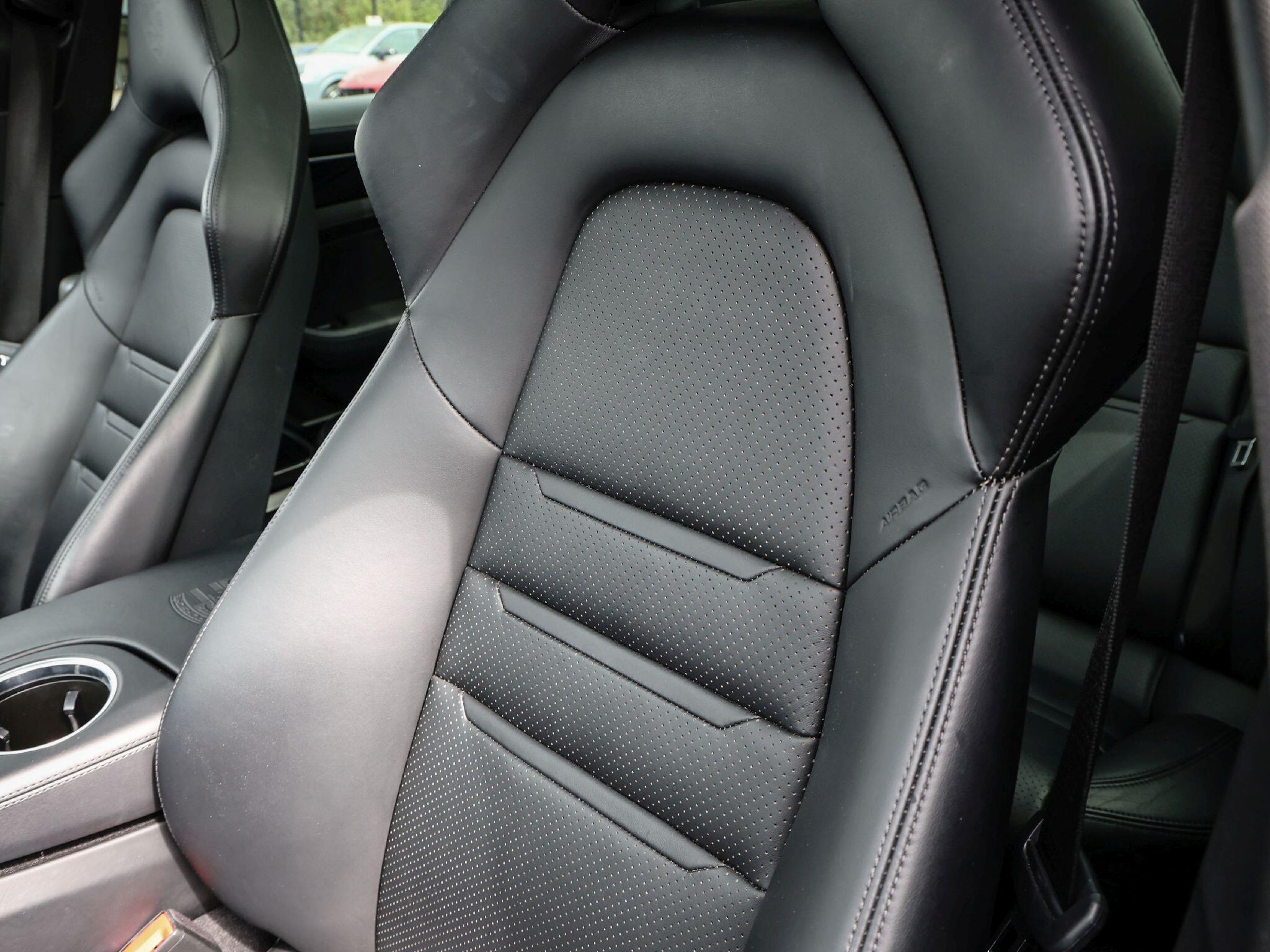 Porsche Panamera view 53