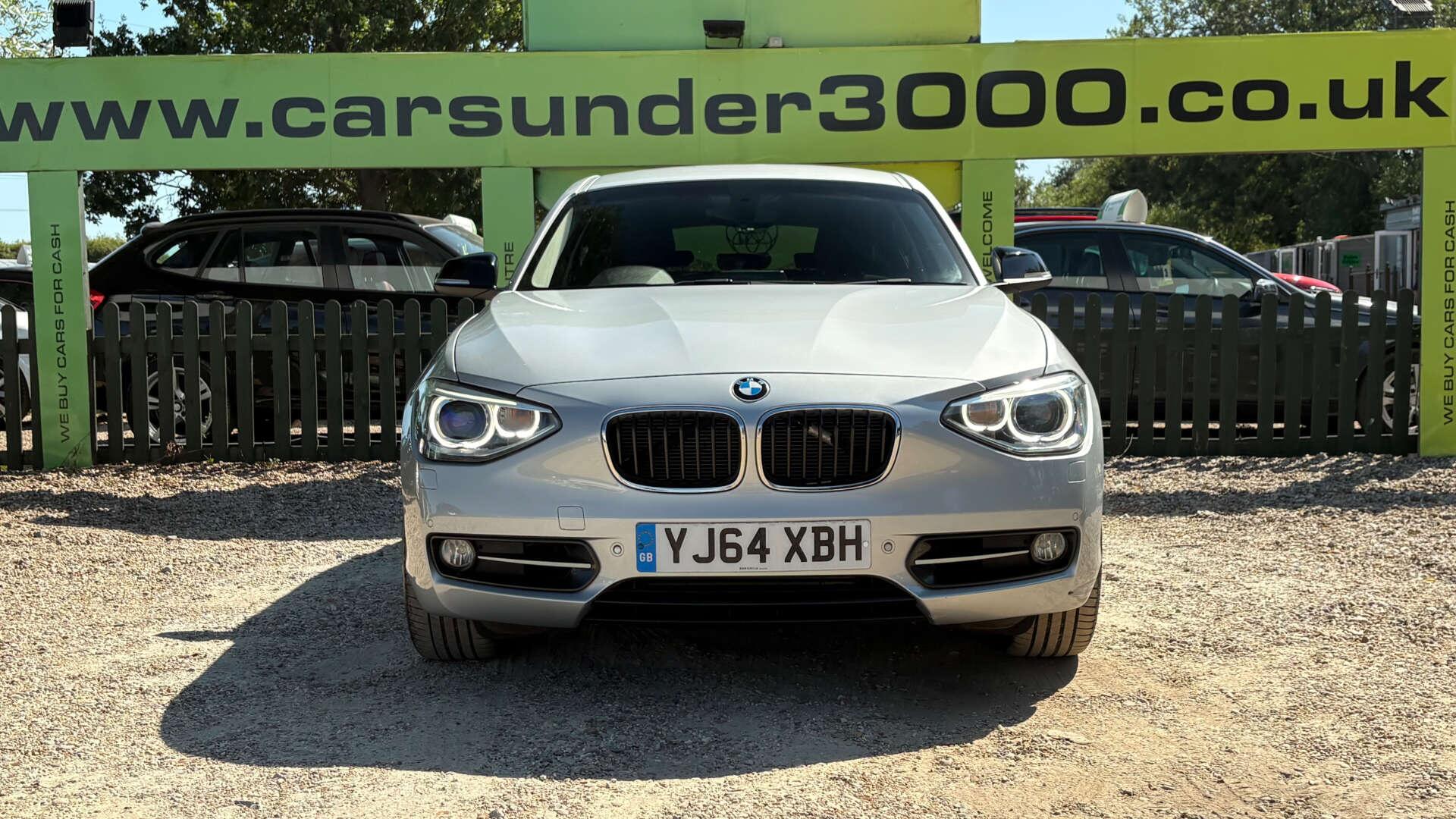 BMW 1 Series view 2