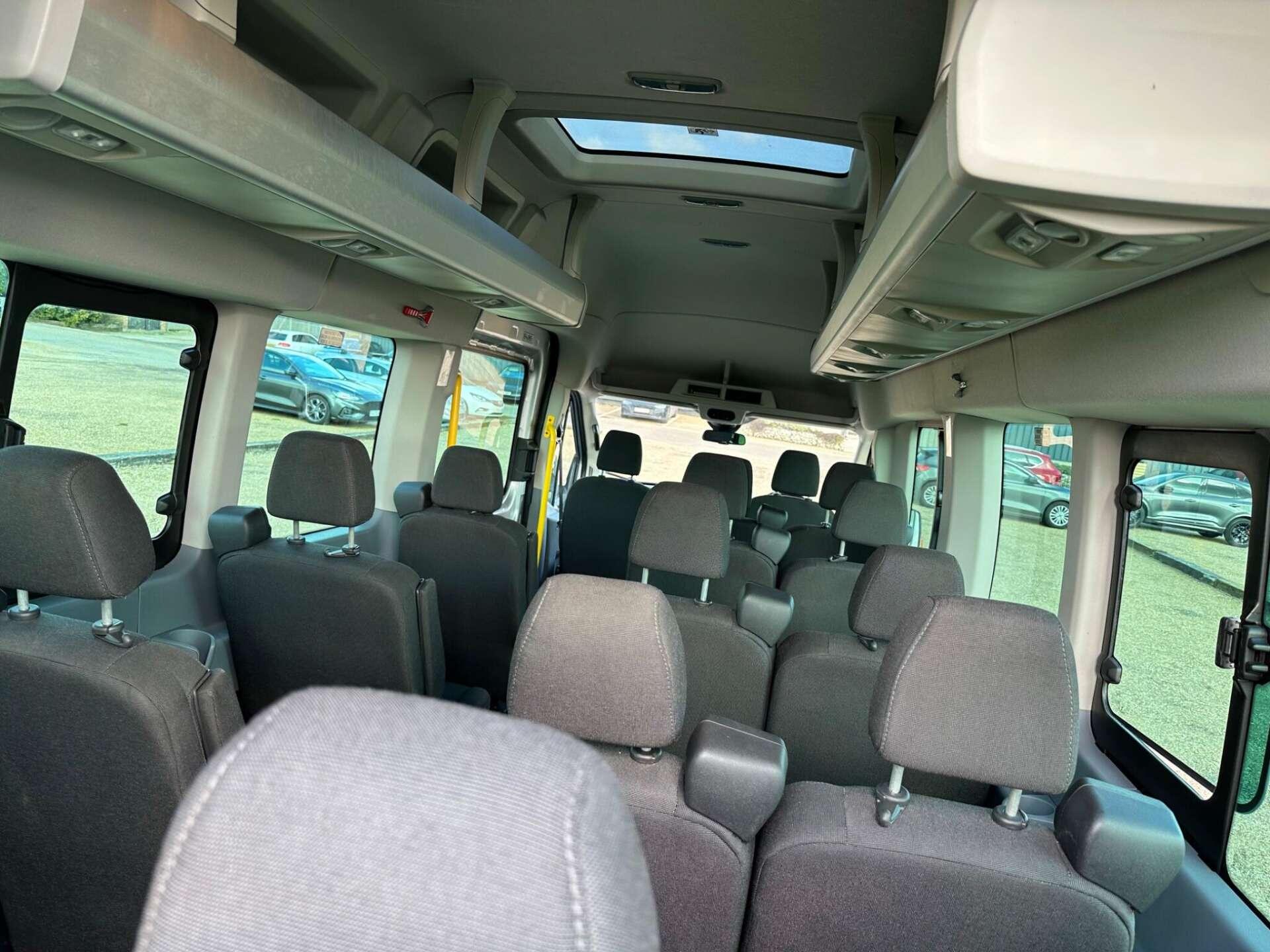 Ford Transit view 17