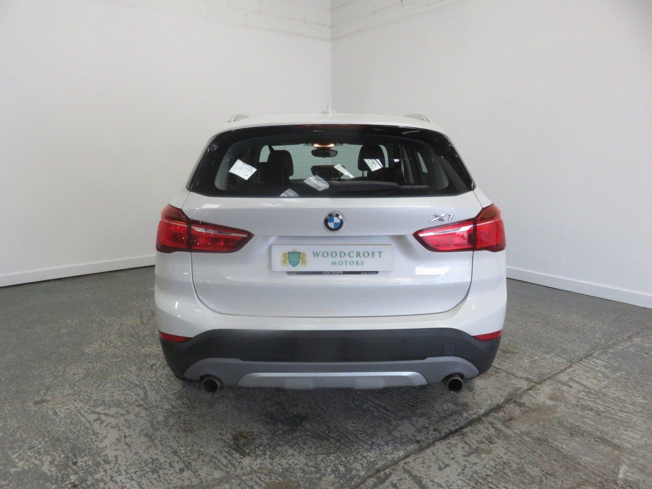 BMW X1 view 14