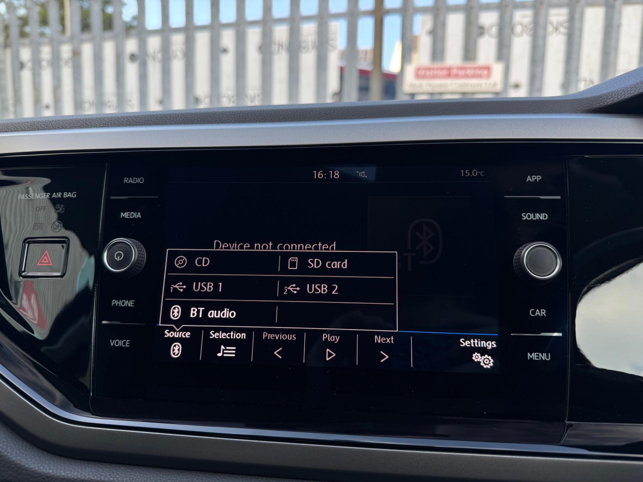 Volkswagen Polo view 25
