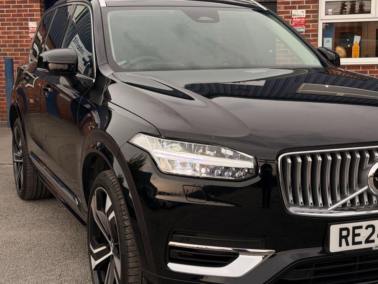 Volvo XC90 view 15