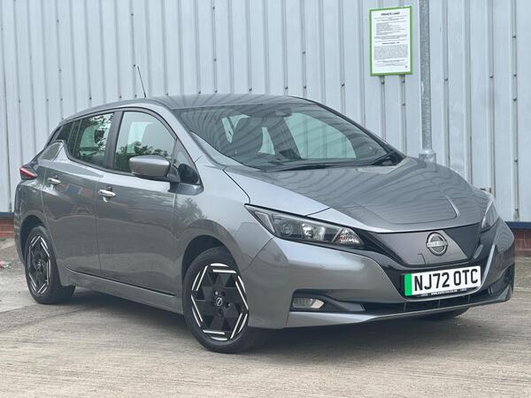 Grey 2022 Nissan Leaf Hatchback Front-wheel drive Automatic