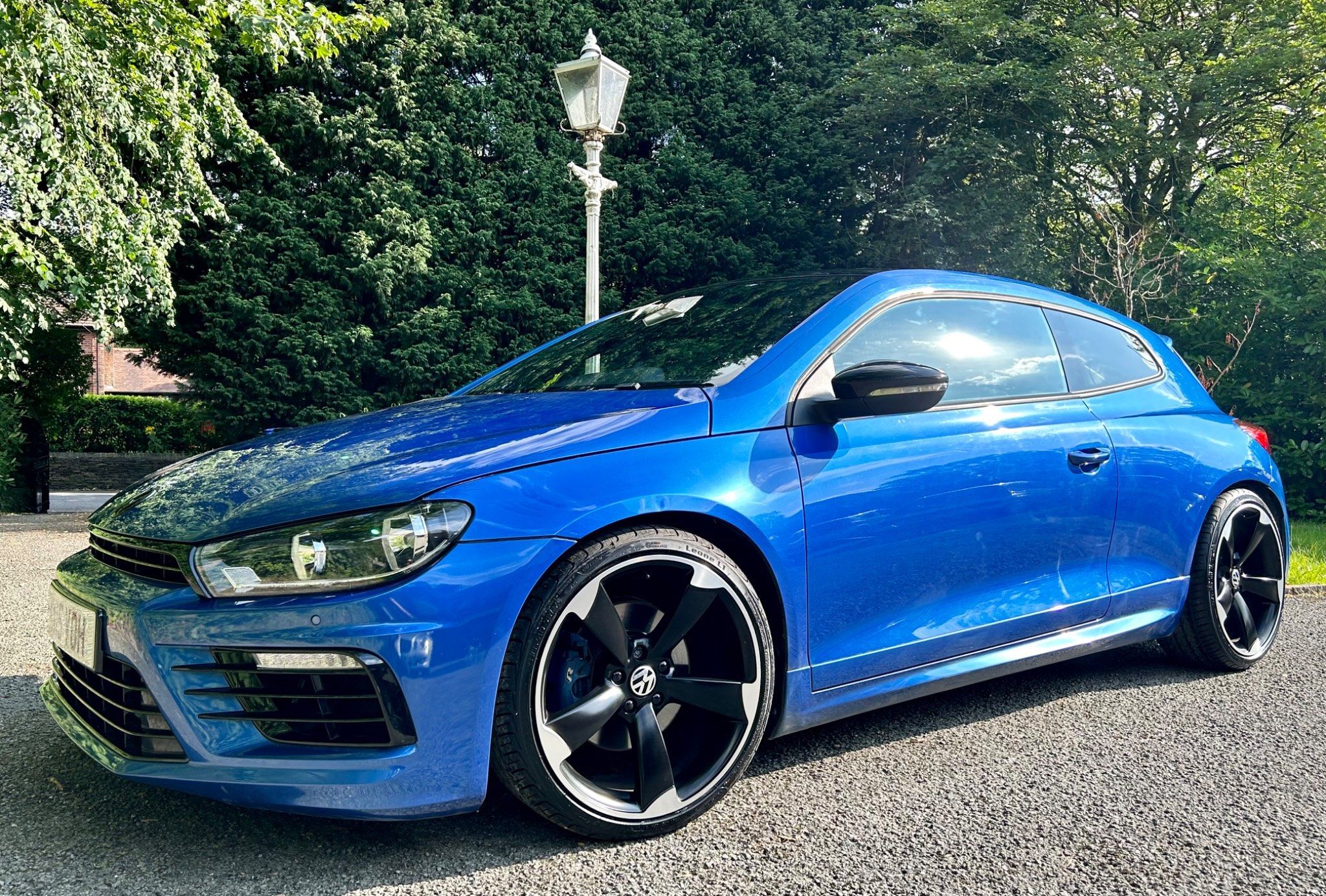 Volkswagen Scirocco view 8