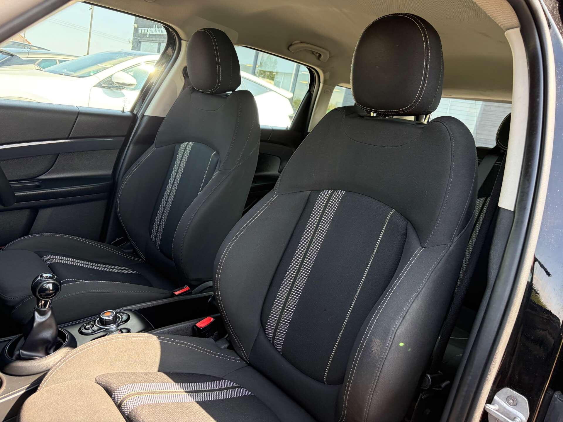Mini Countryman view 17