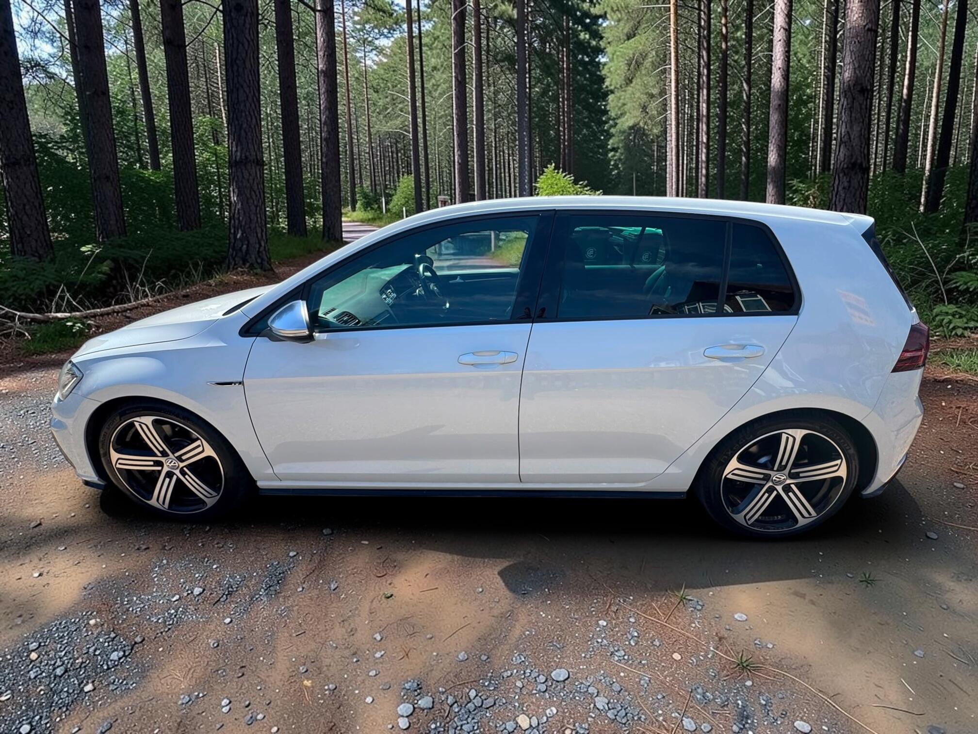 Volkswagen Golf view 7
