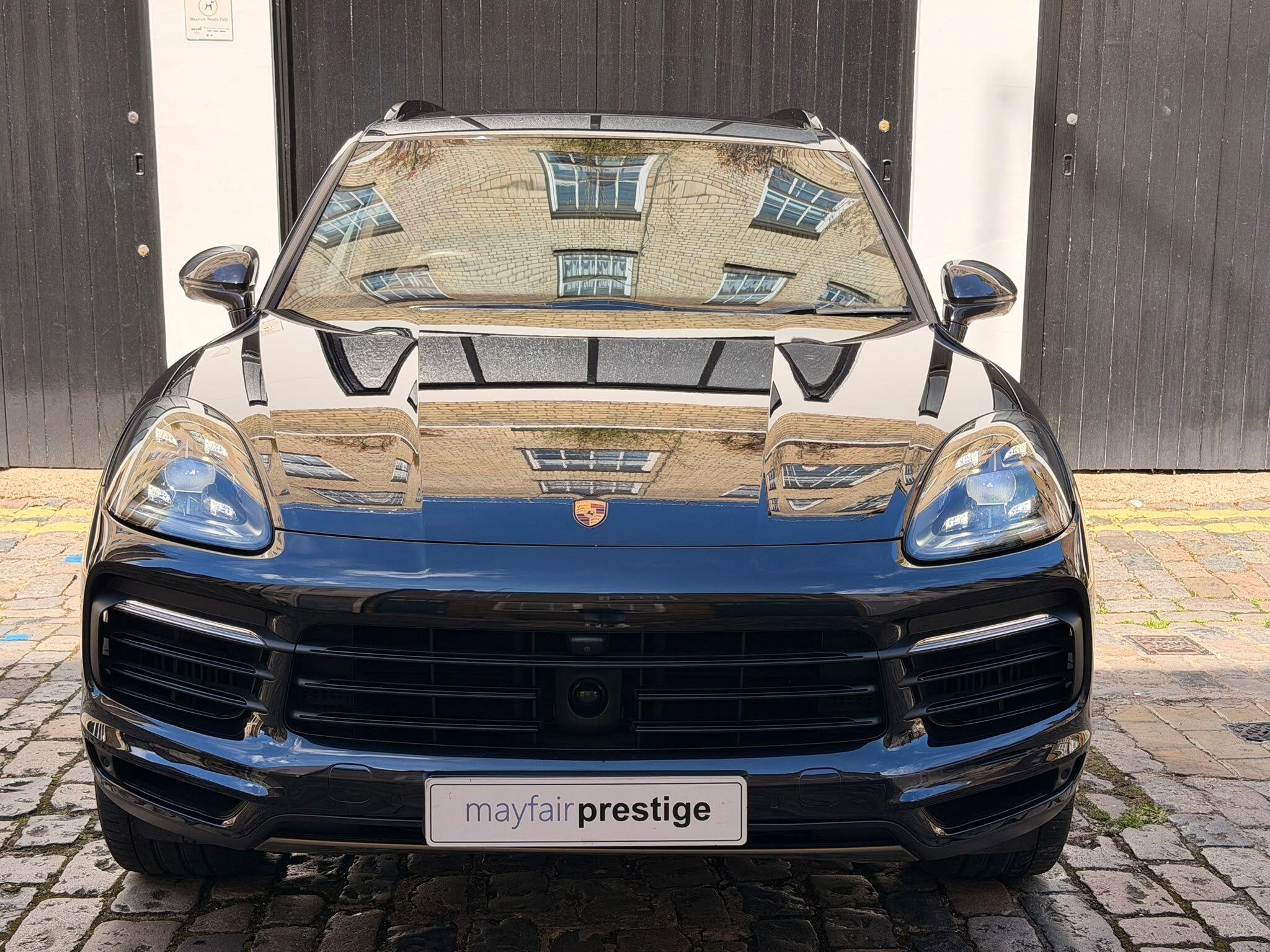 Porsche Cayenne view 2