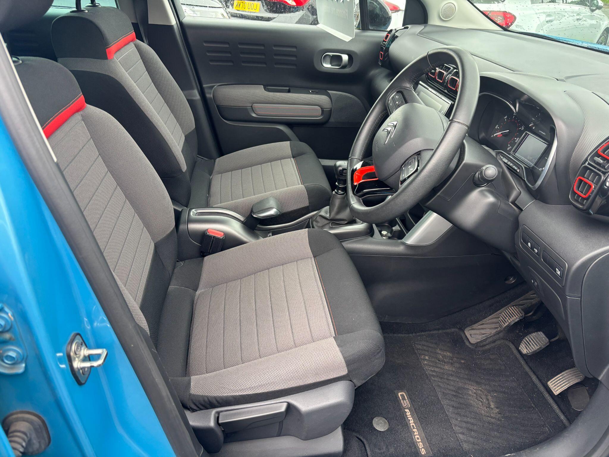 Citroen C3 Aircross view 2