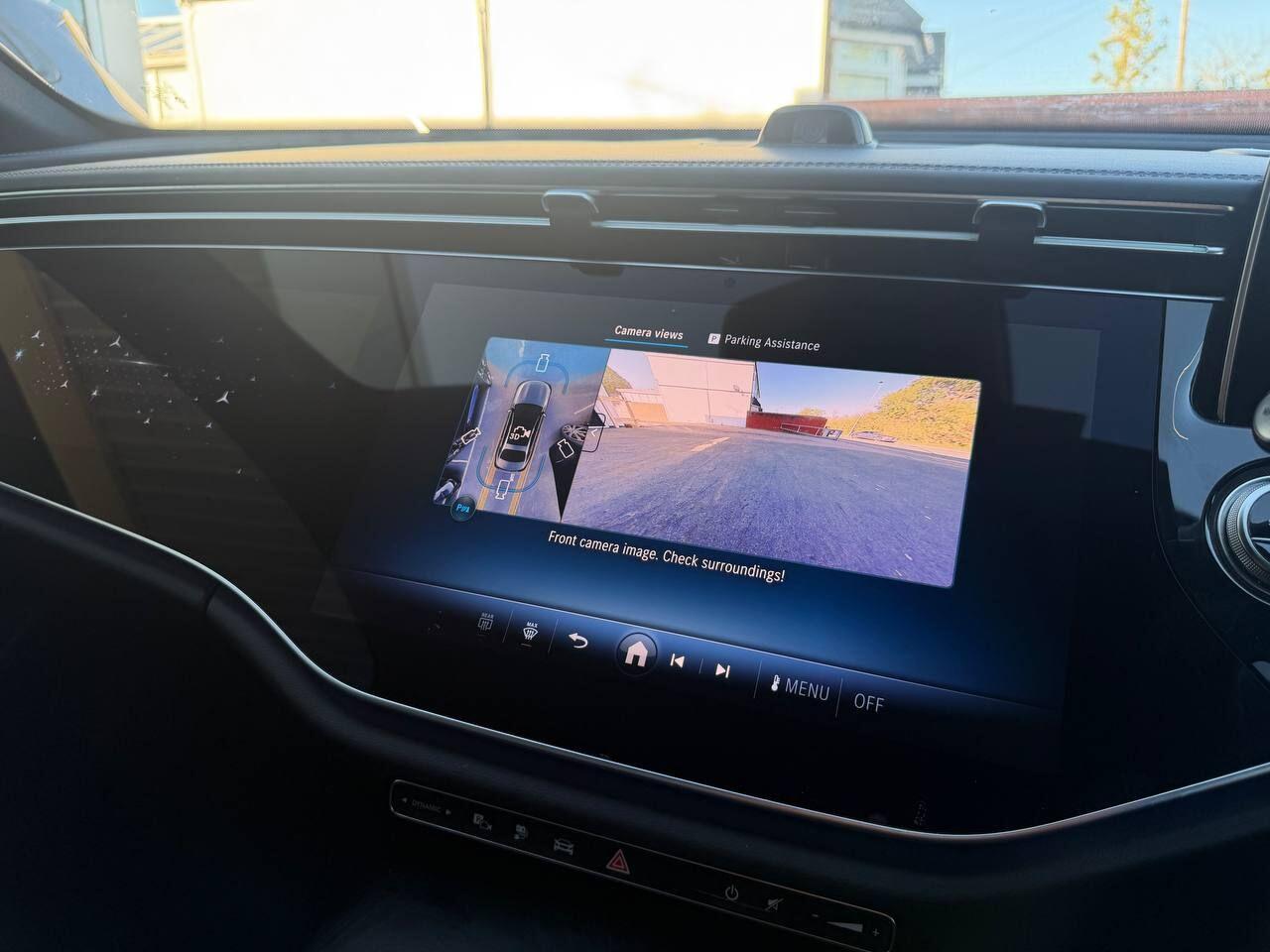 Mercedes-Benz E-Class view 43