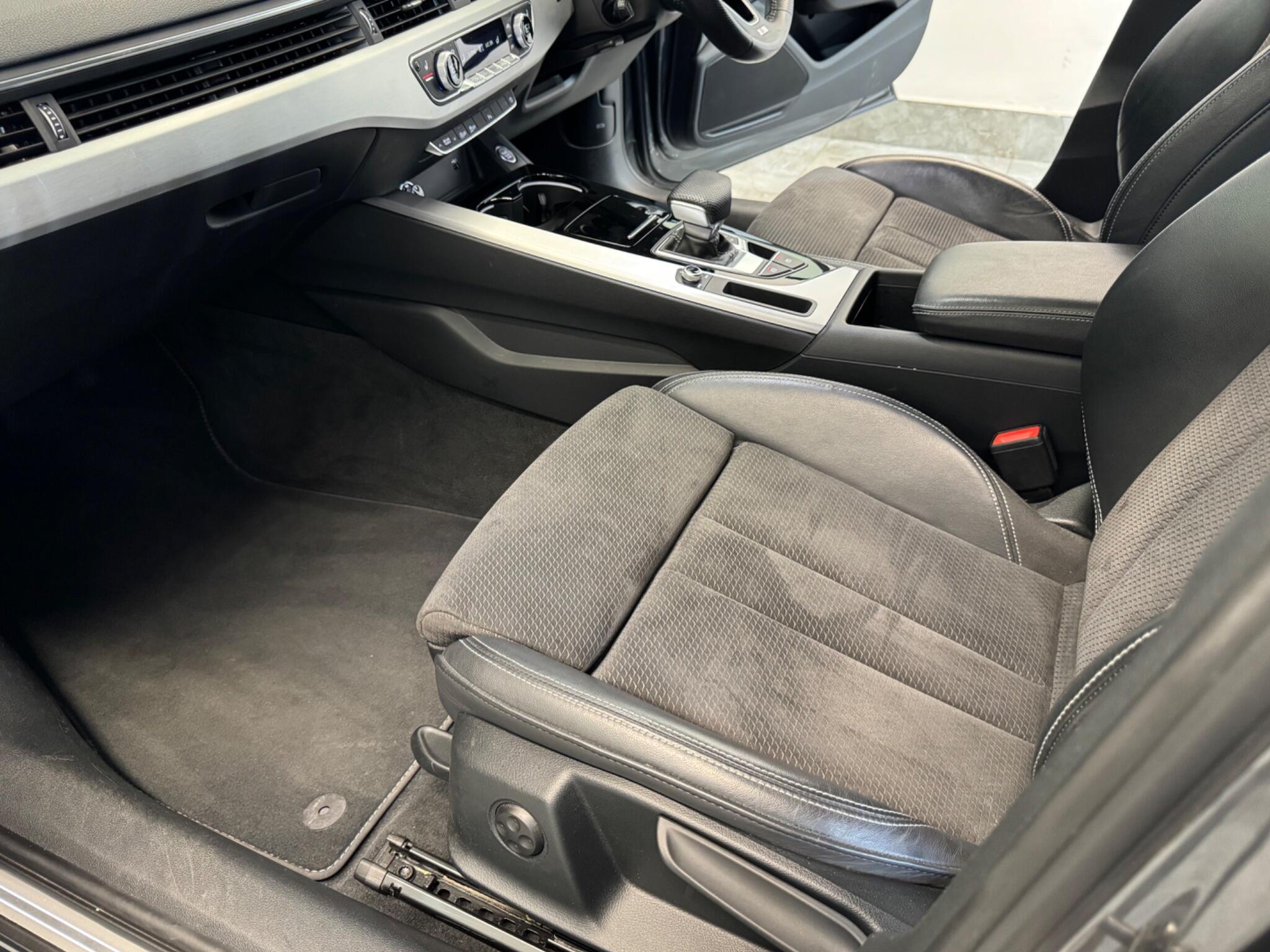 Audi A4 view 40