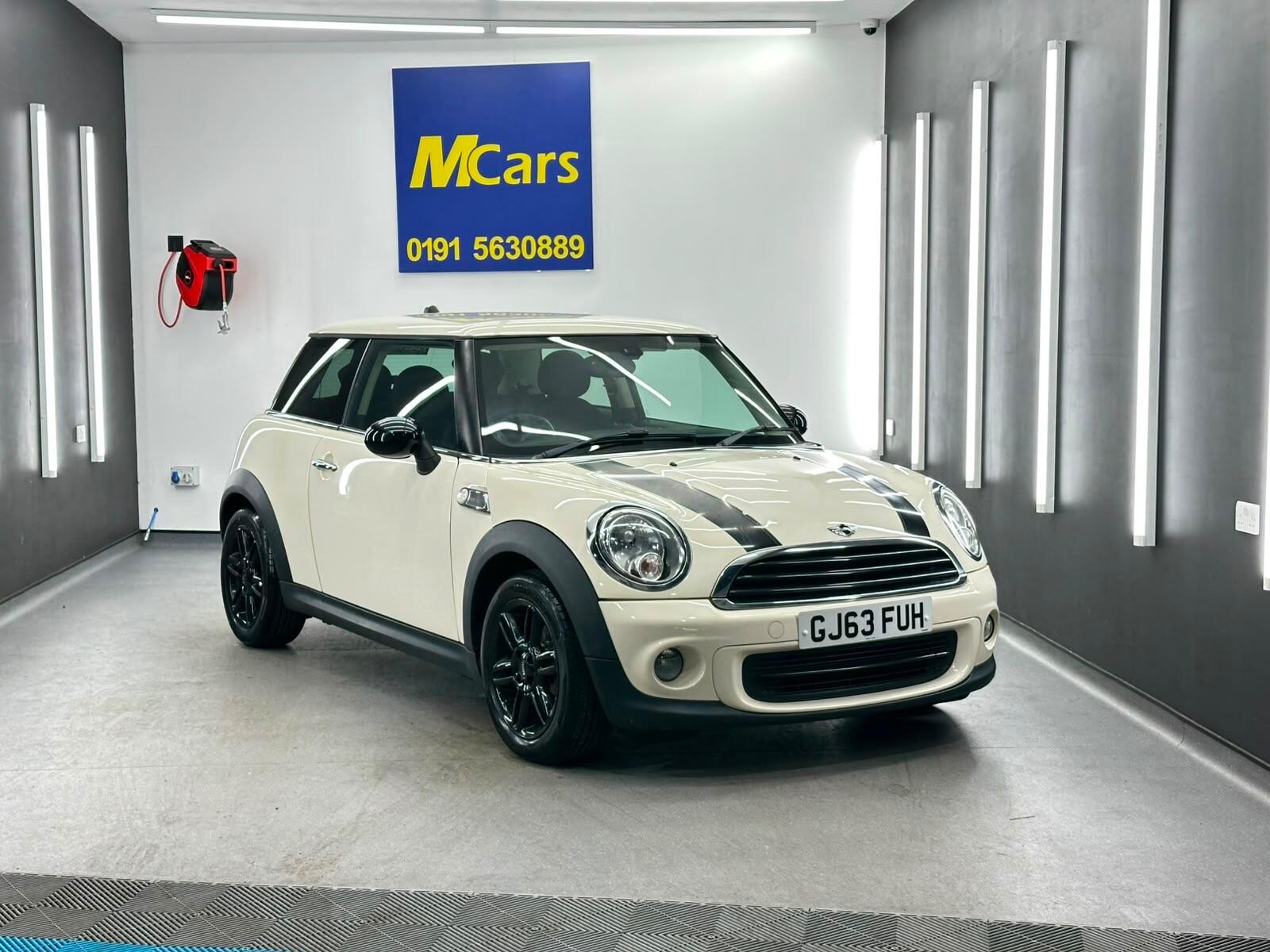 Mini Hatch view 5