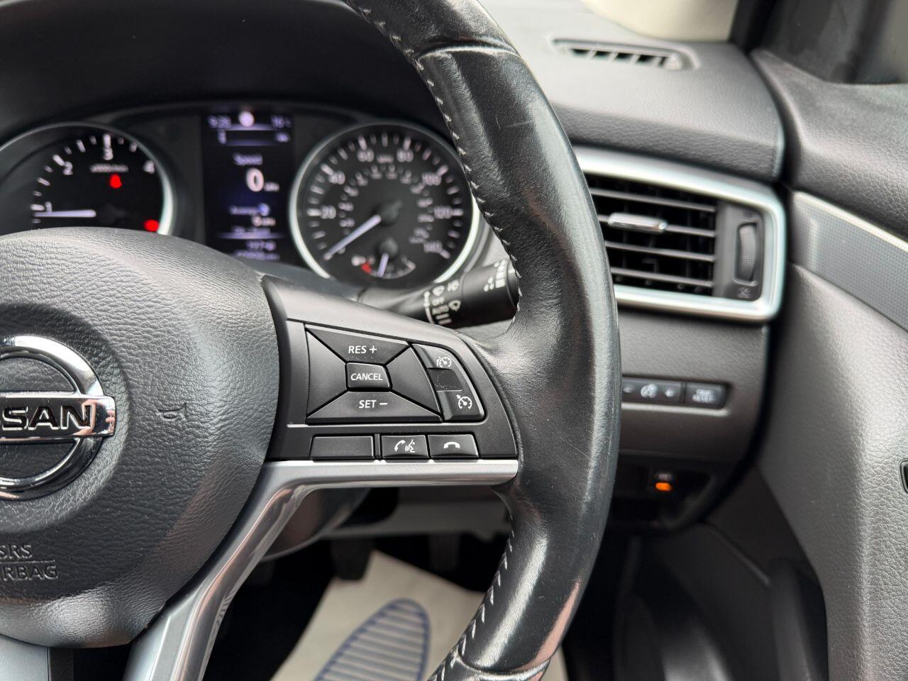 Nissan Qashqai view 35