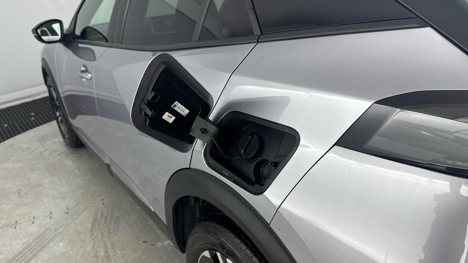 Peugeot 2008 view 23