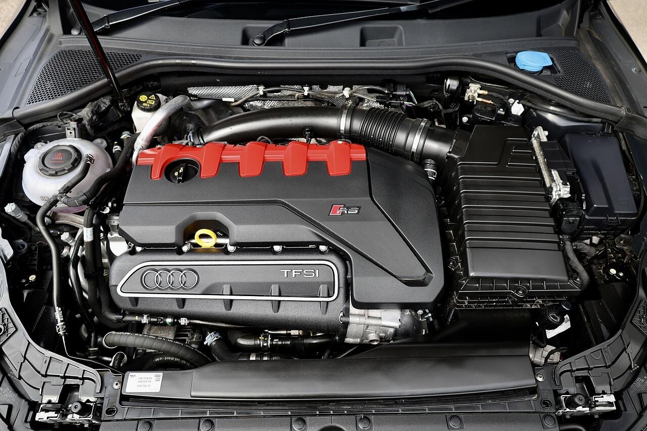 Audi RS3 view 10