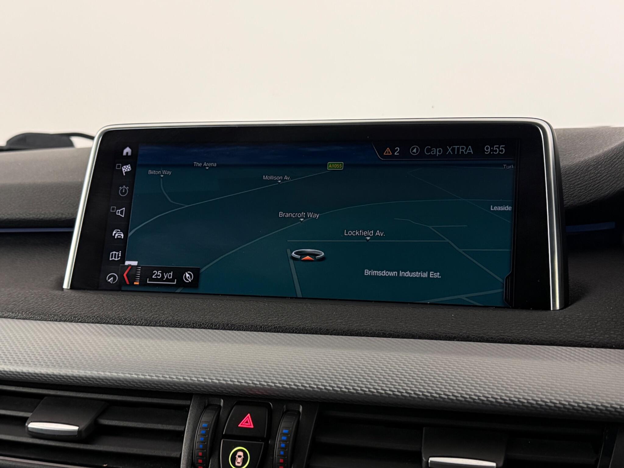 BMW X5 view 22
