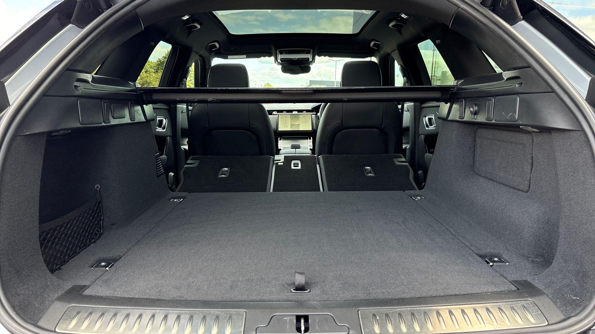 Land Rover Range Rover Velar view 22