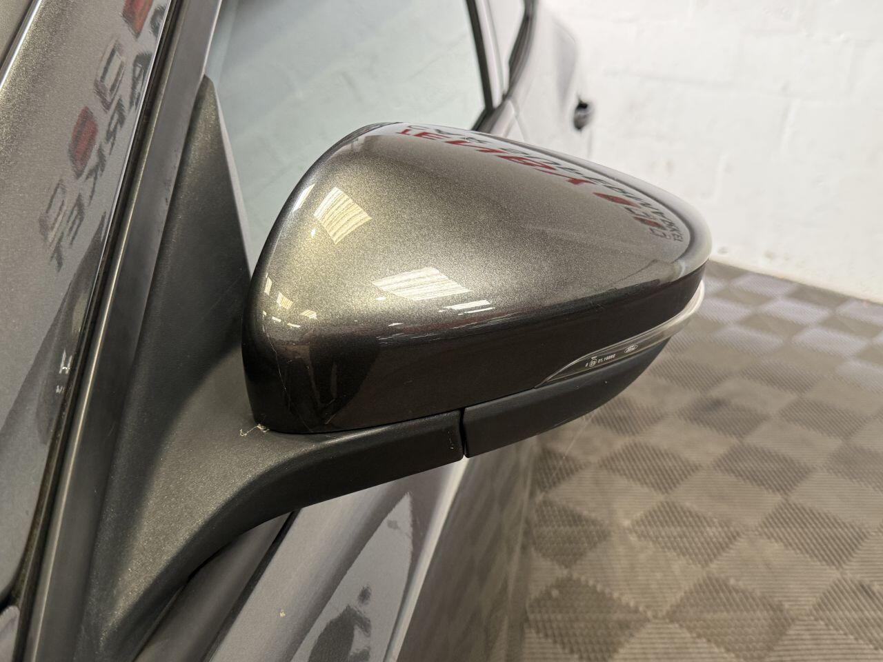 Ford Focus view 25