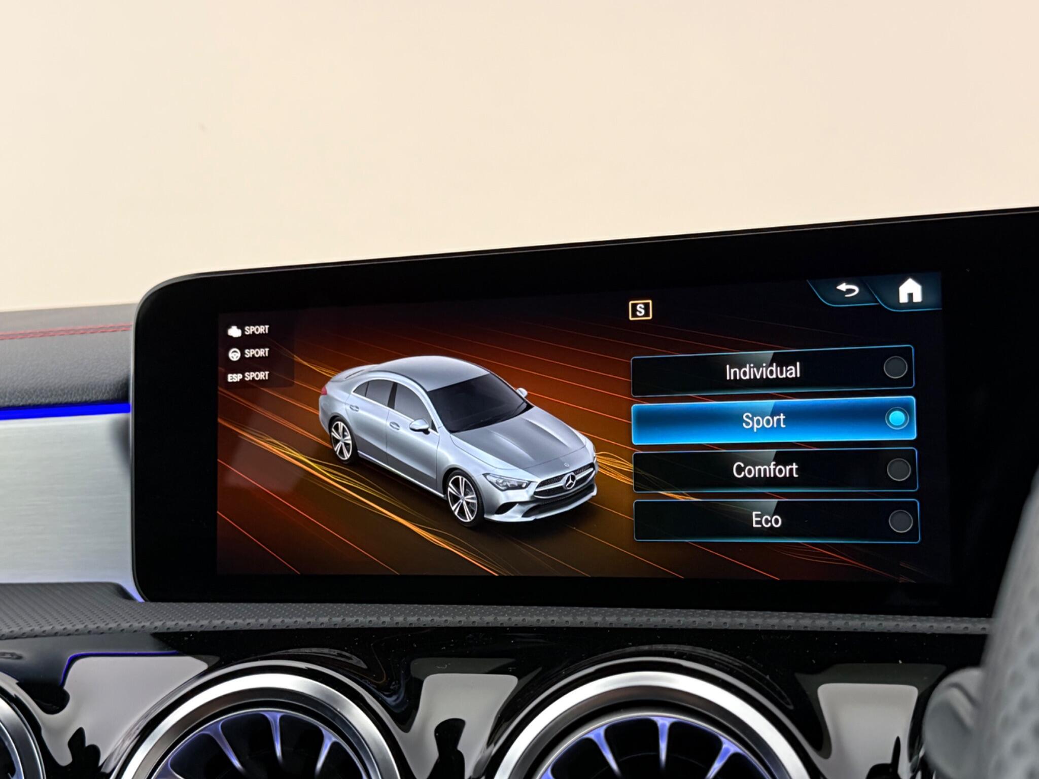 Mercedes-Benz CLA view 29