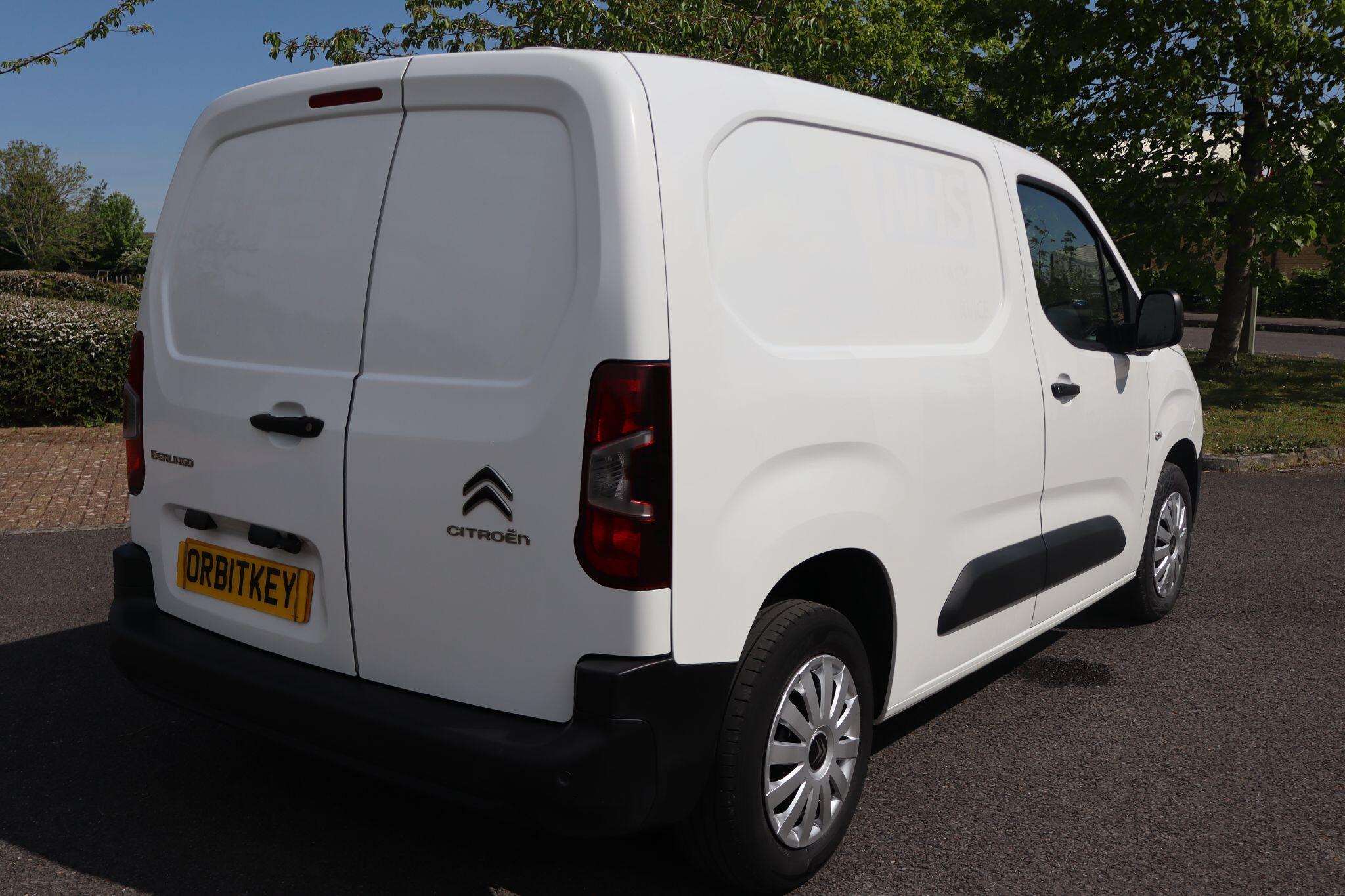 van-images