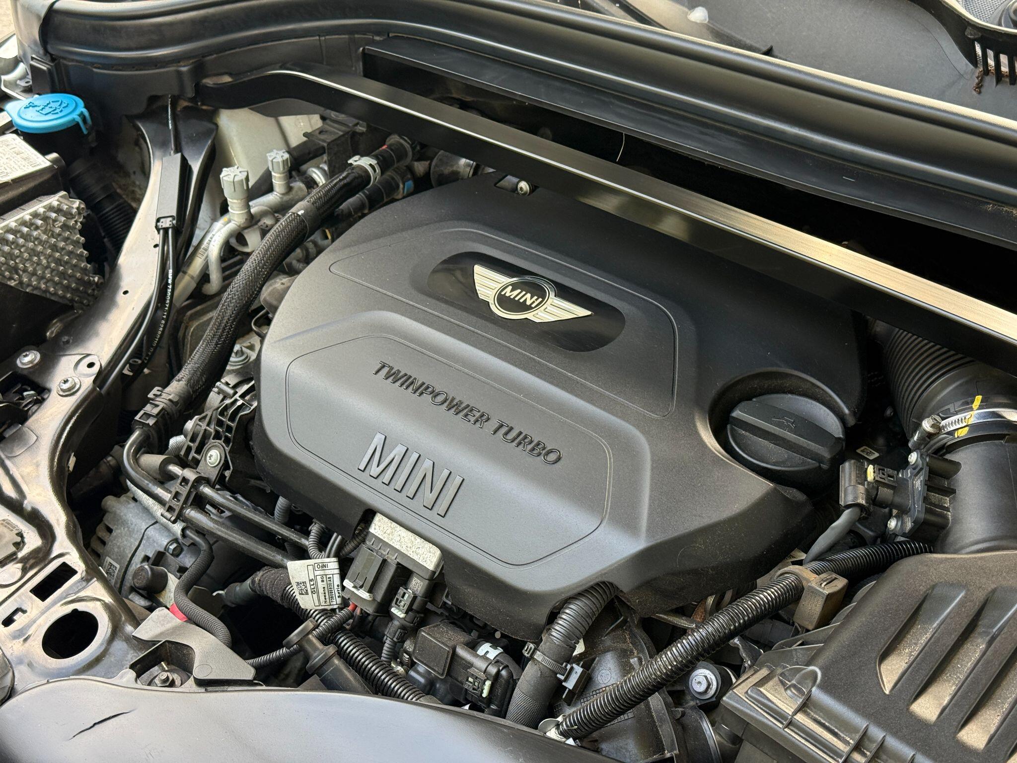 Mini Countryman view 53