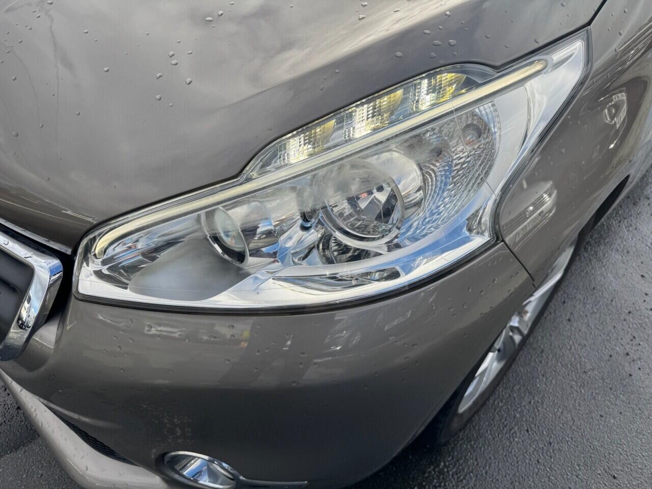 Peugeot 208 view 35