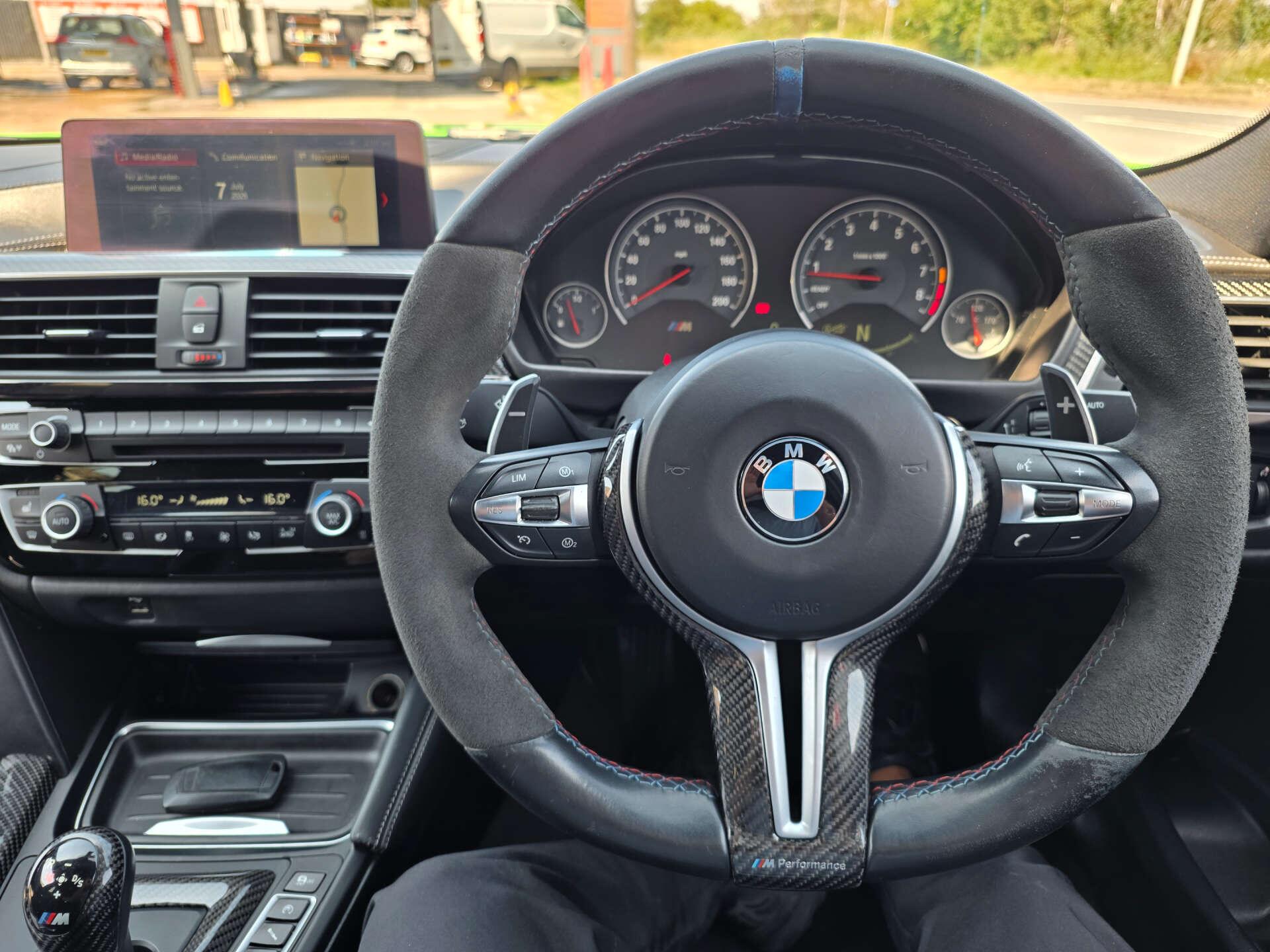 BMW M3 view 39