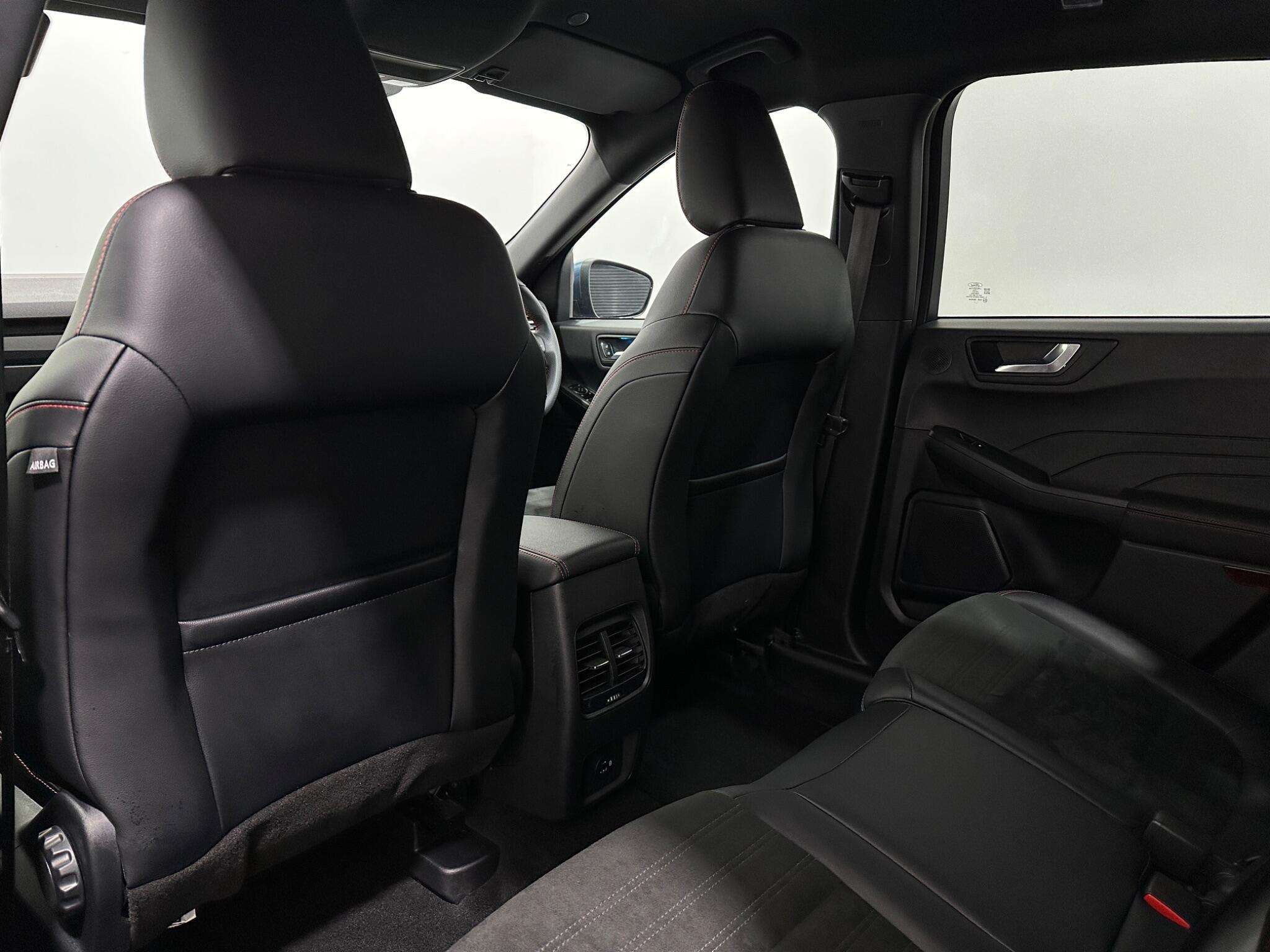 Ford Kuga view 38