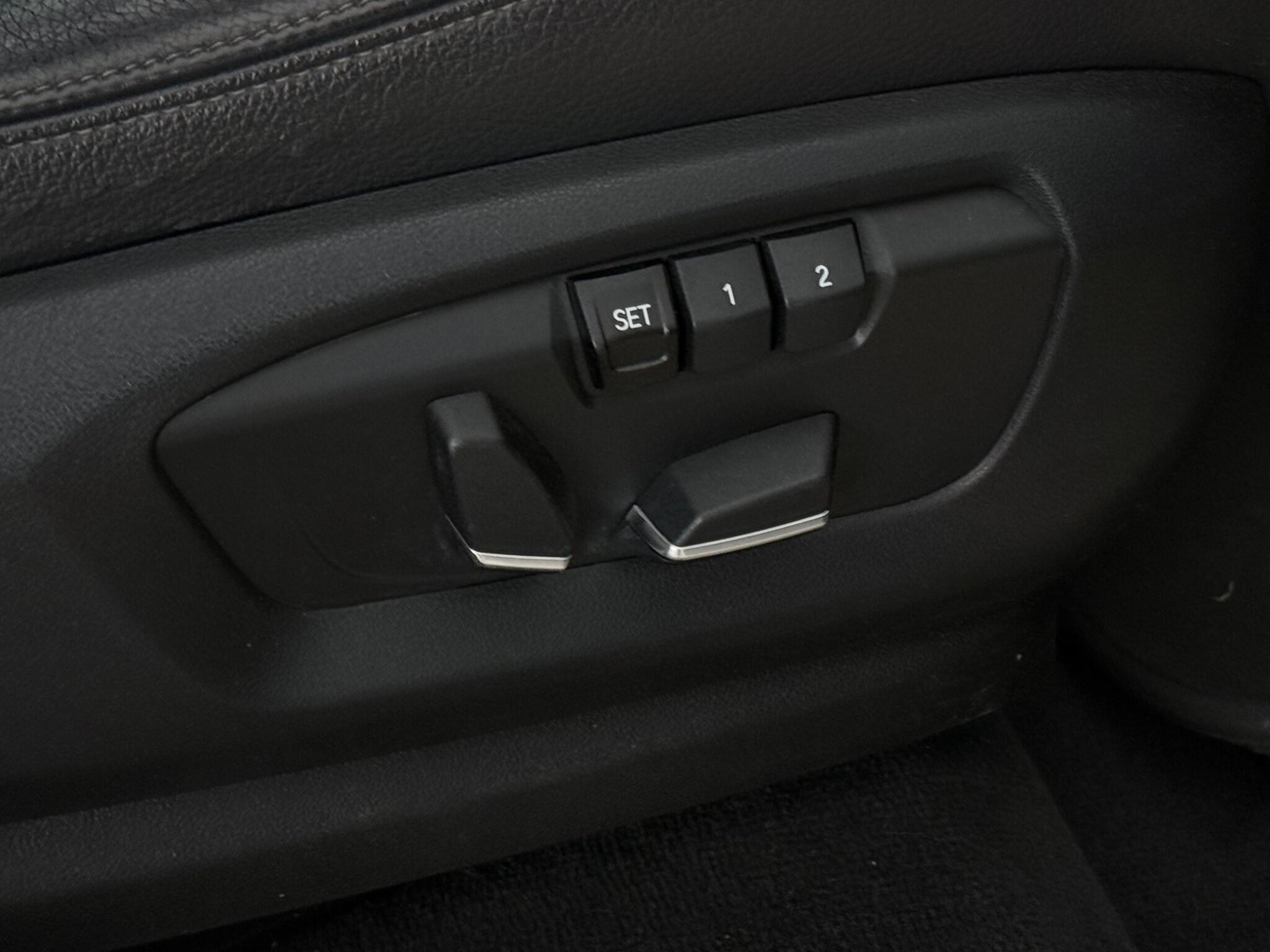 BMW X5 view 35