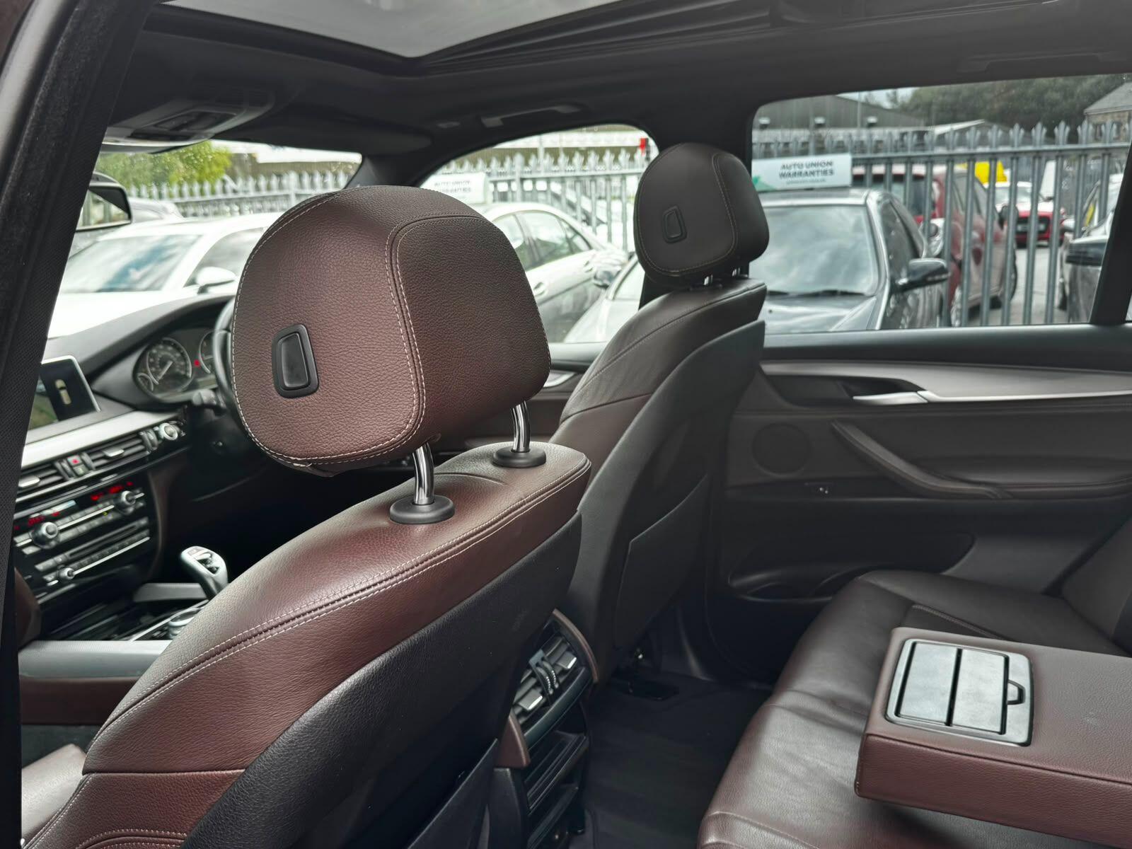 BMW X5 view 23