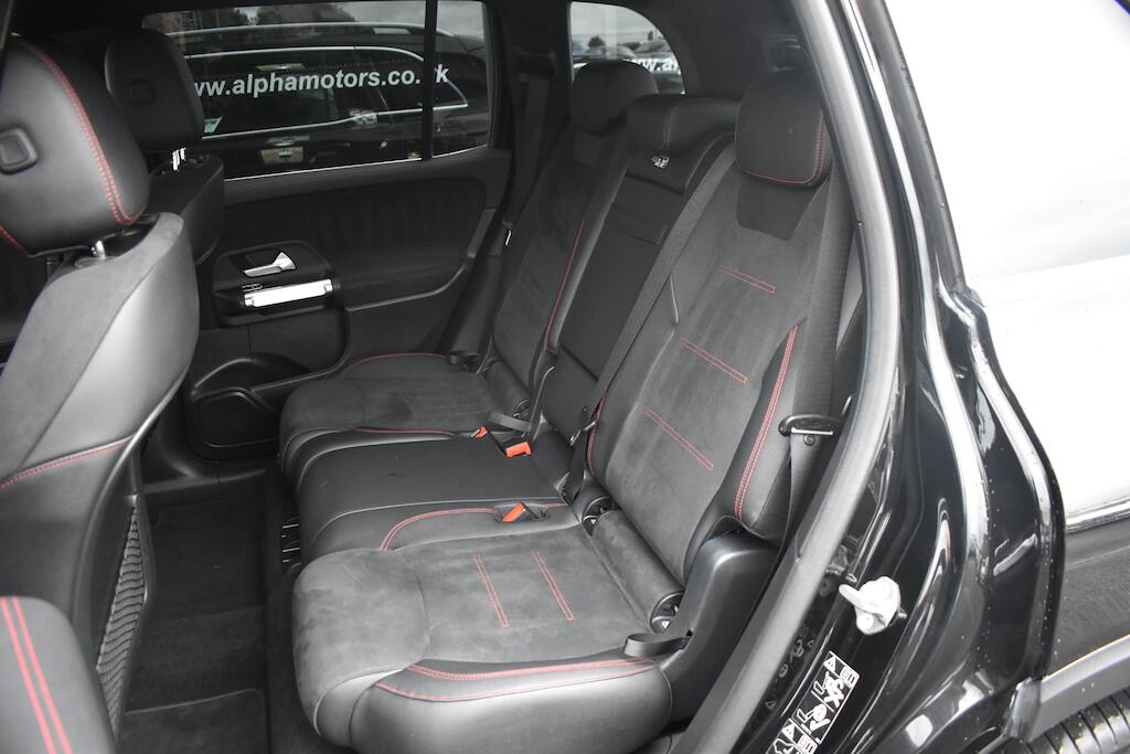 Mercedes-Benz 300 view 13
