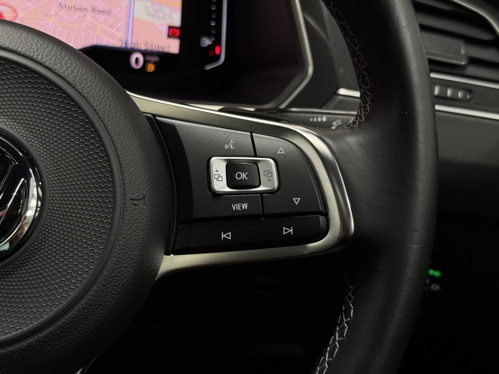 Volkswagen Tiguan view 44