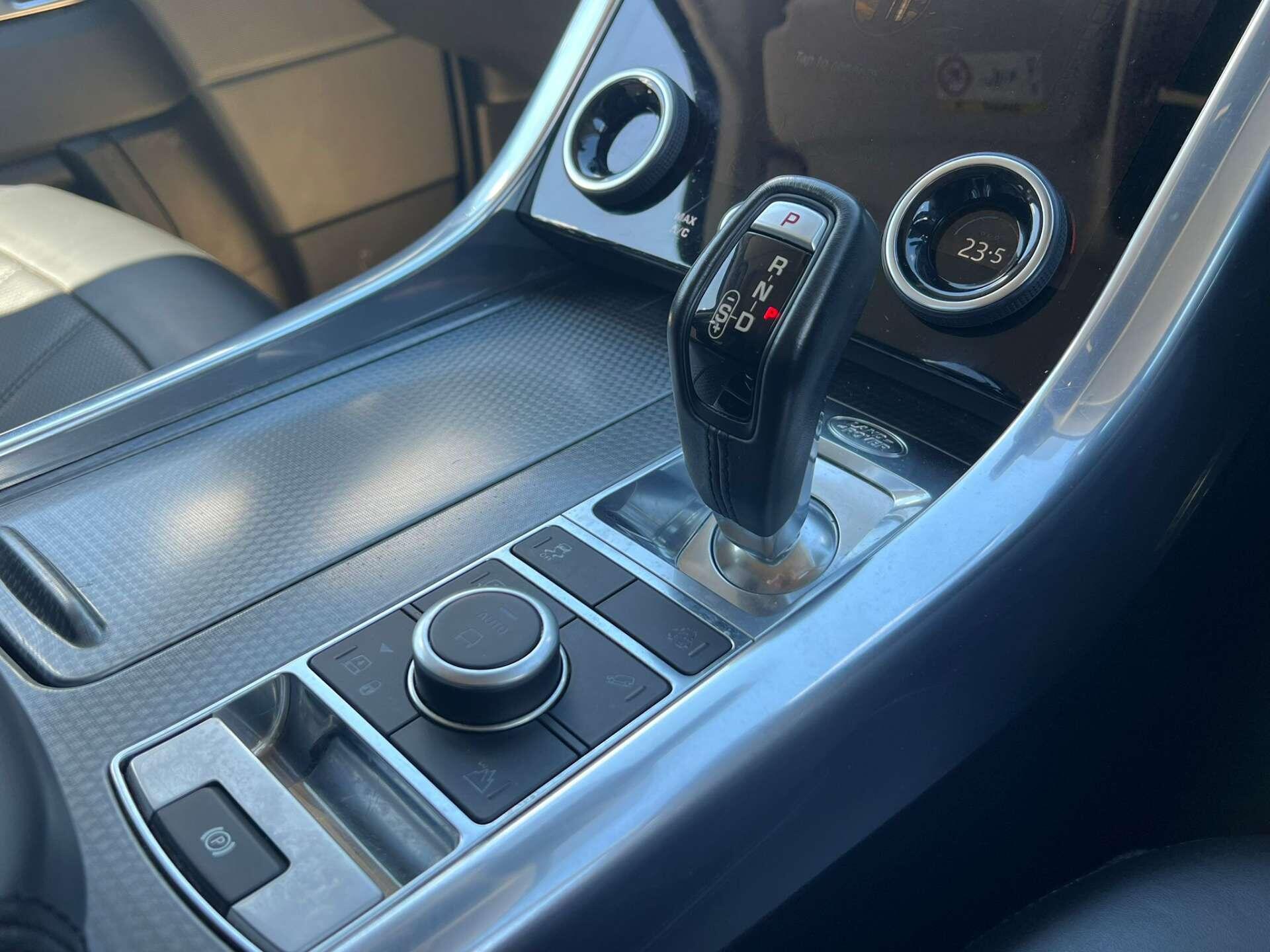Land Rover Range Rover Sport view 38