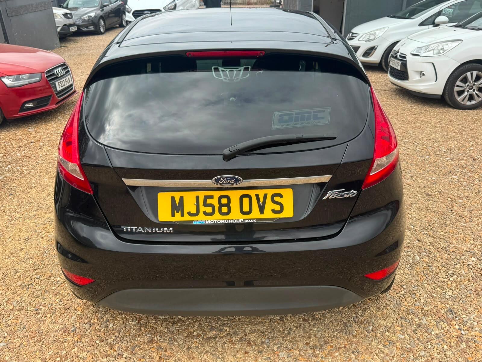 Ford Fiesta view 9