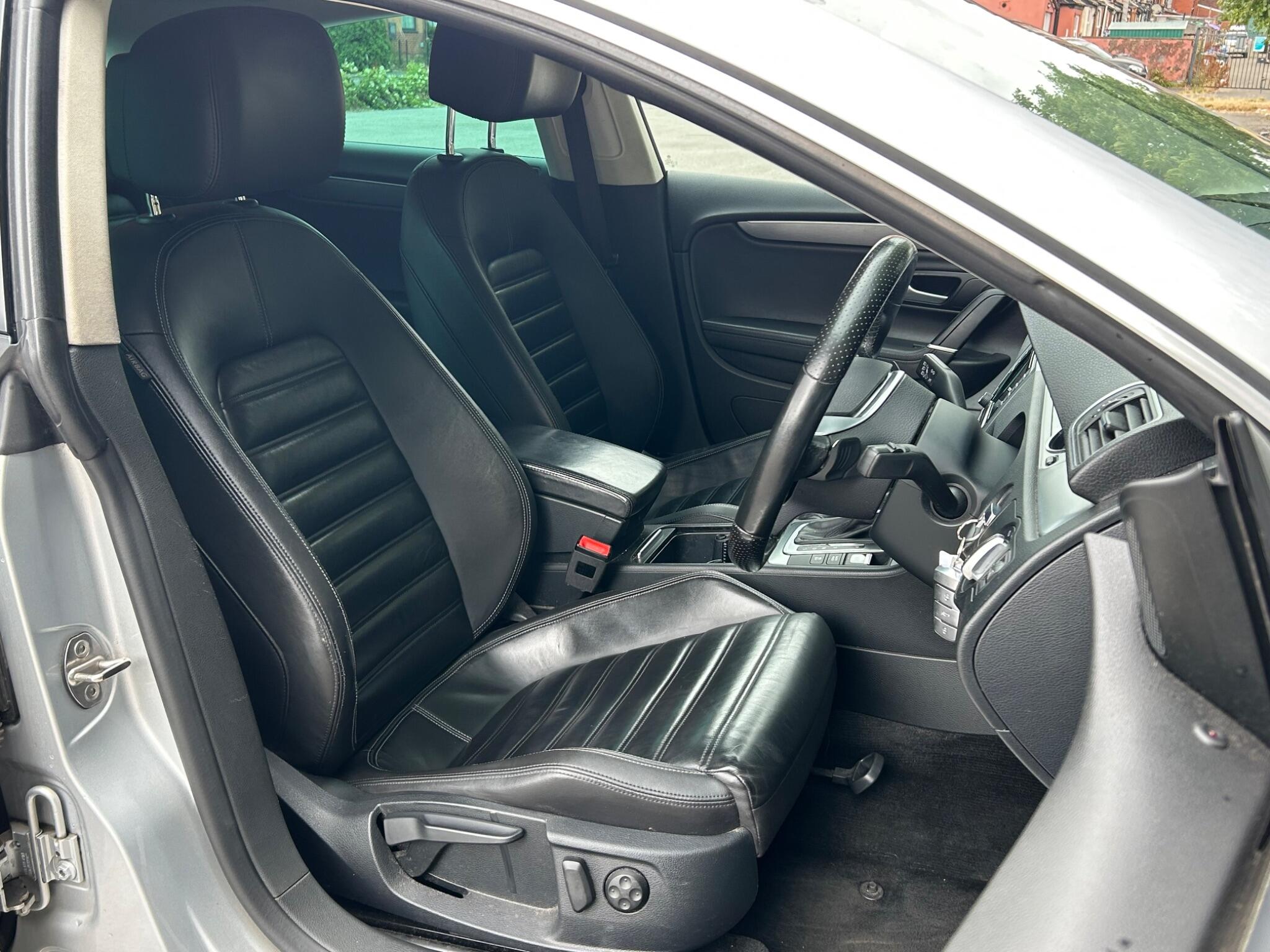 Volkswagen CC view 18