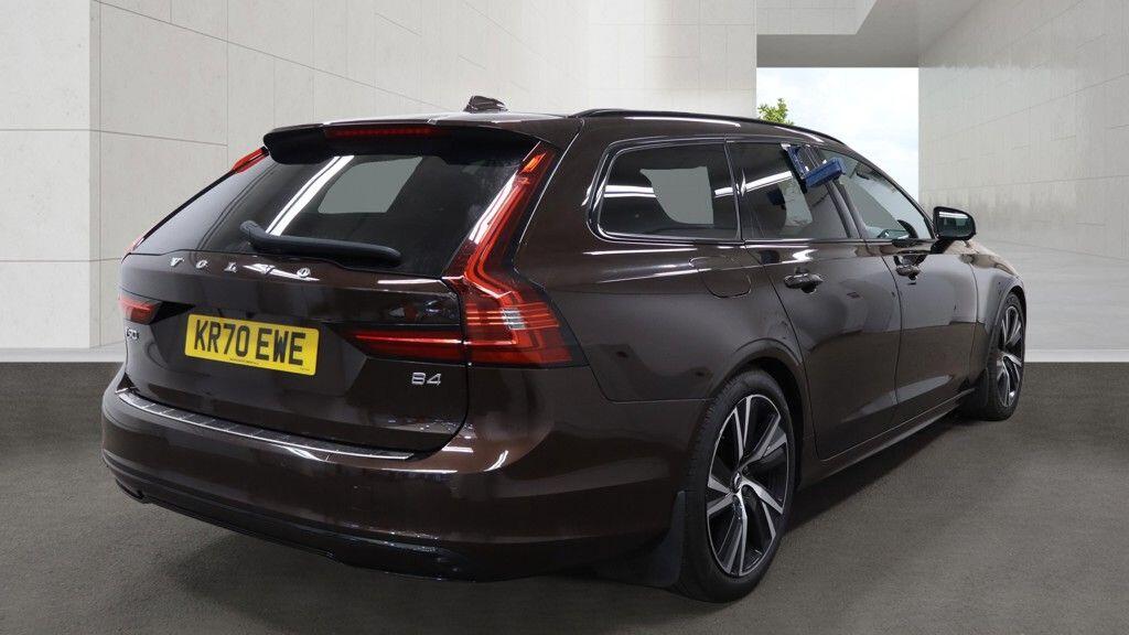 Volvo V90 view 7